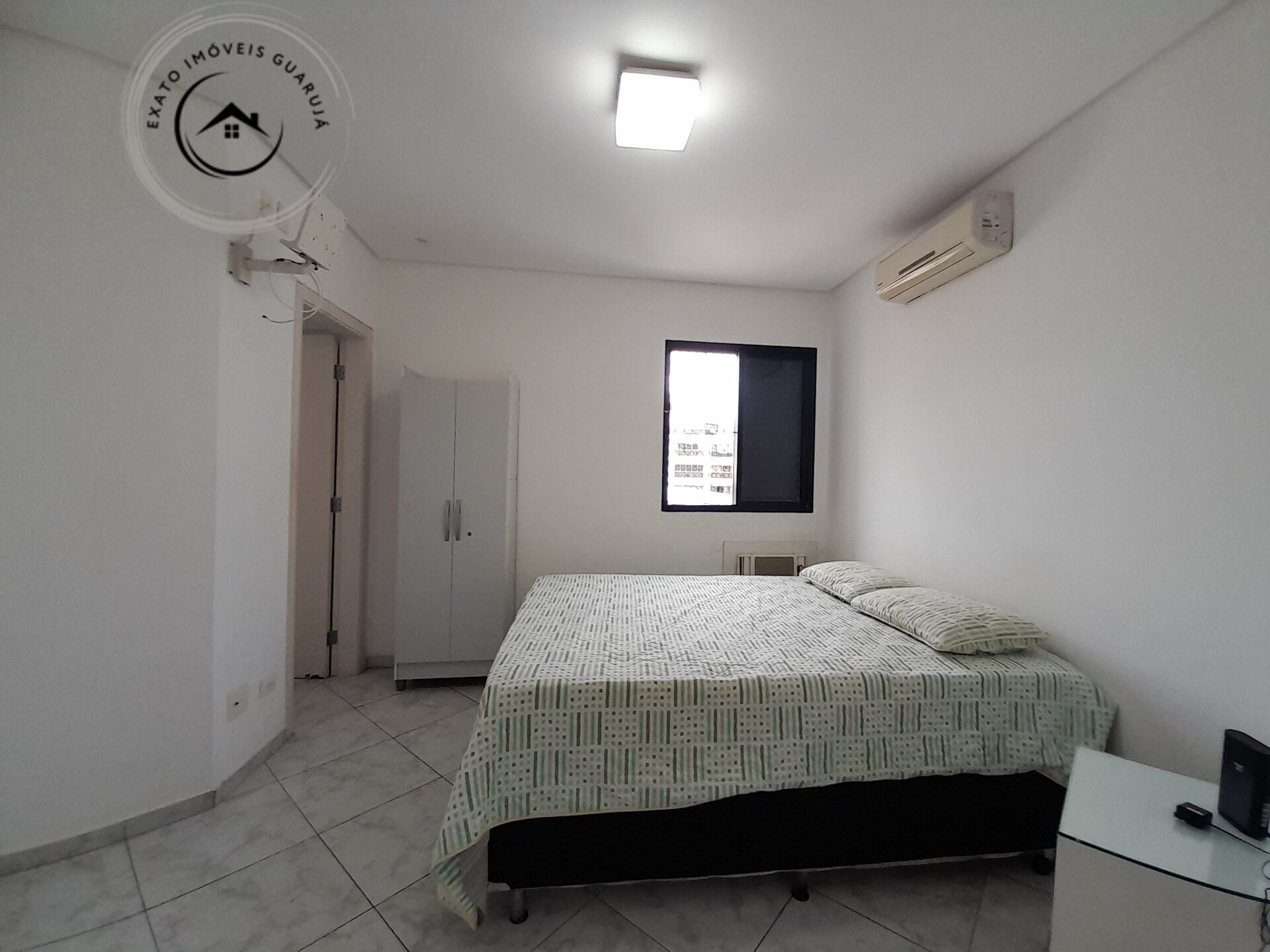 Temporada no guarujá - cobertura duplex -180 m² com piscina 