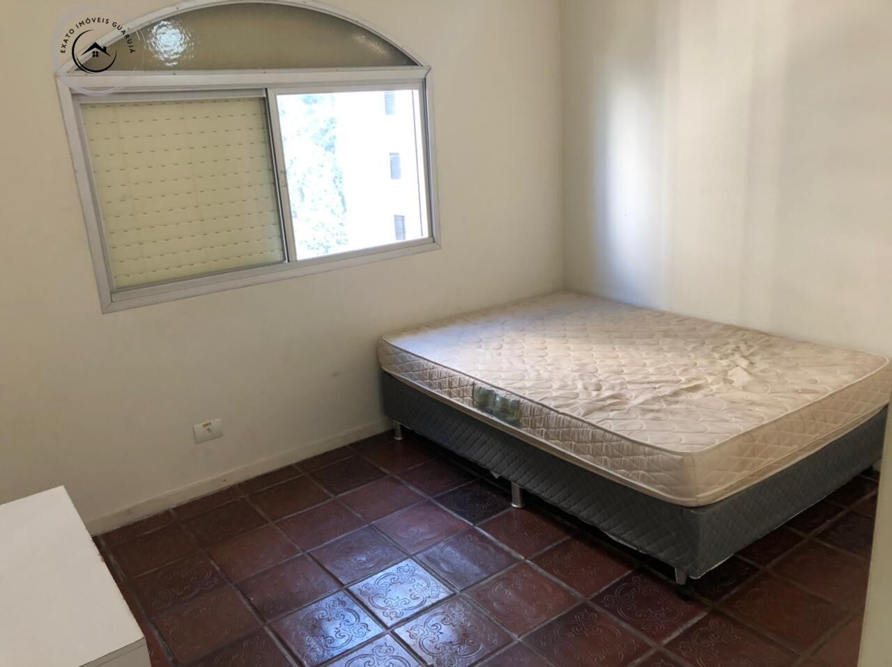 Apartamento padrão de 02 dormitórios para venda nas pitangue