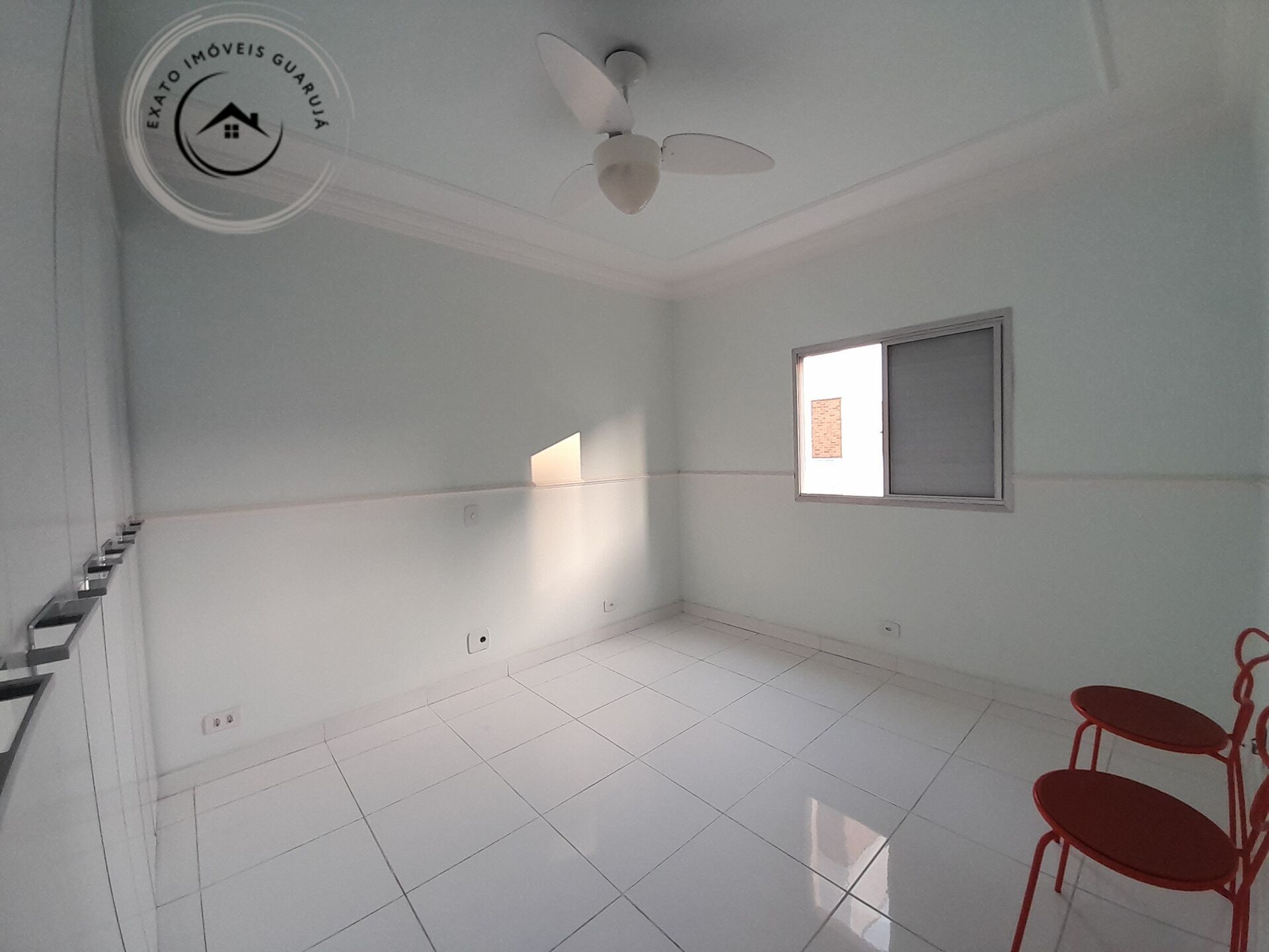 Apartamento padrão de 02 dormitórios para venda na praia da 