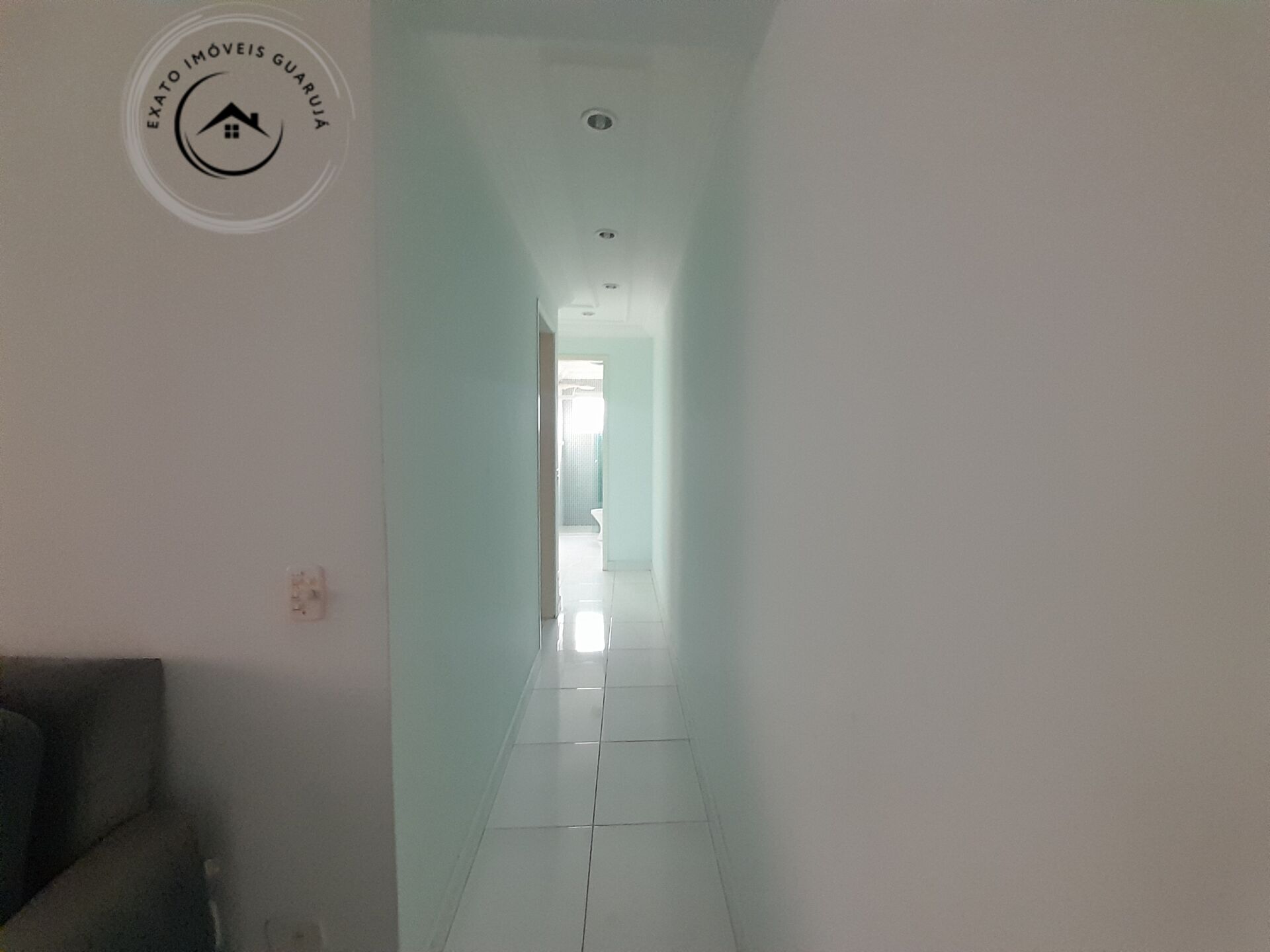 Apartamento padrão de 02 dormitórios para venda na praia da 