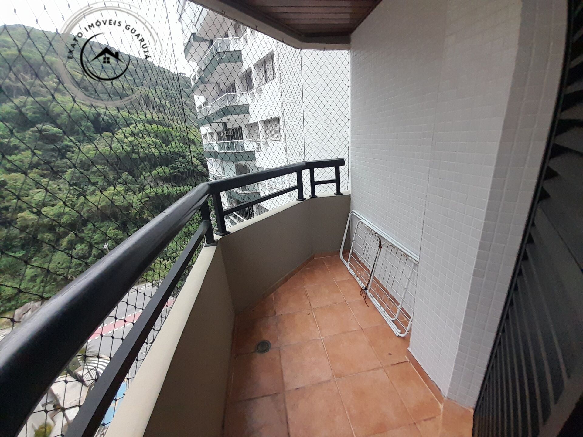 Apartamento padrão de 03 dormitórios para venda nas pitangue
