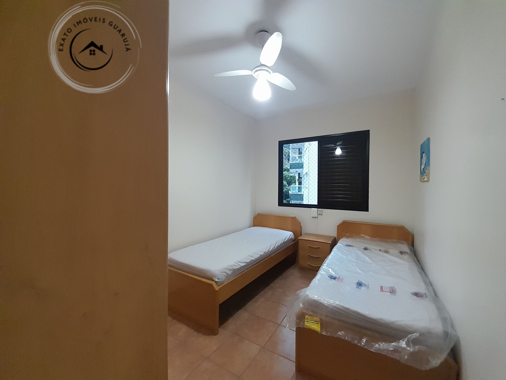 Apartamento padrão de 03 dormitórios para venda nas pitangue