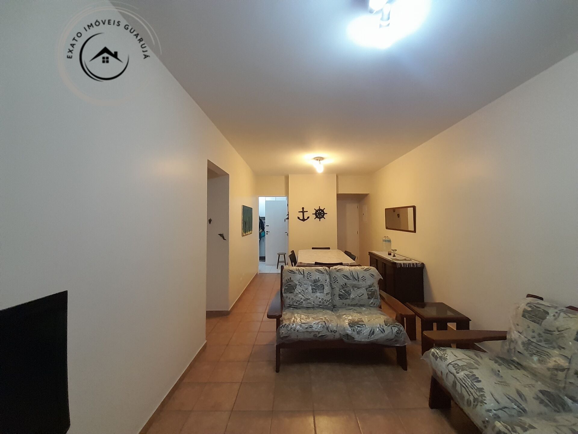 Apartamento padrão de 03 dormitórios para venda nas pitangue