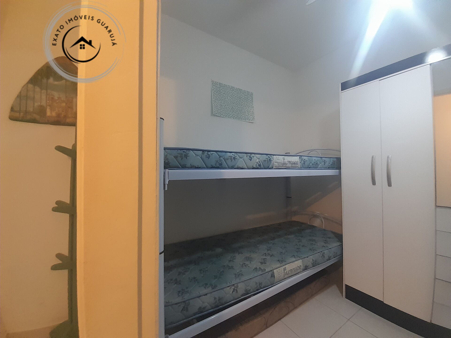 Apartamento padrão de 02 dormitórios para locação de tempora