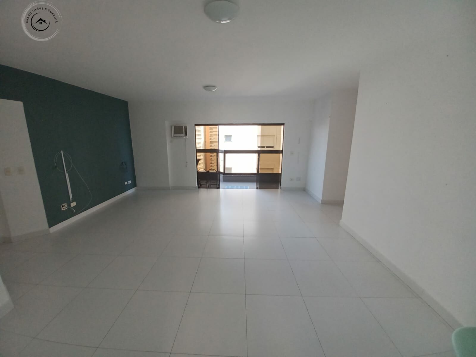 Apartamento alto padrão de 04 dormitórios frente total para 