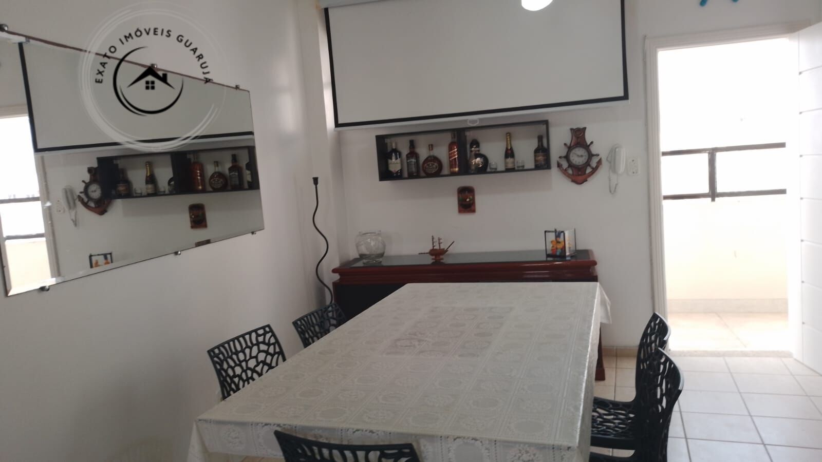 Apartamento padrão de 02 dormitórios para venda nas pitangue