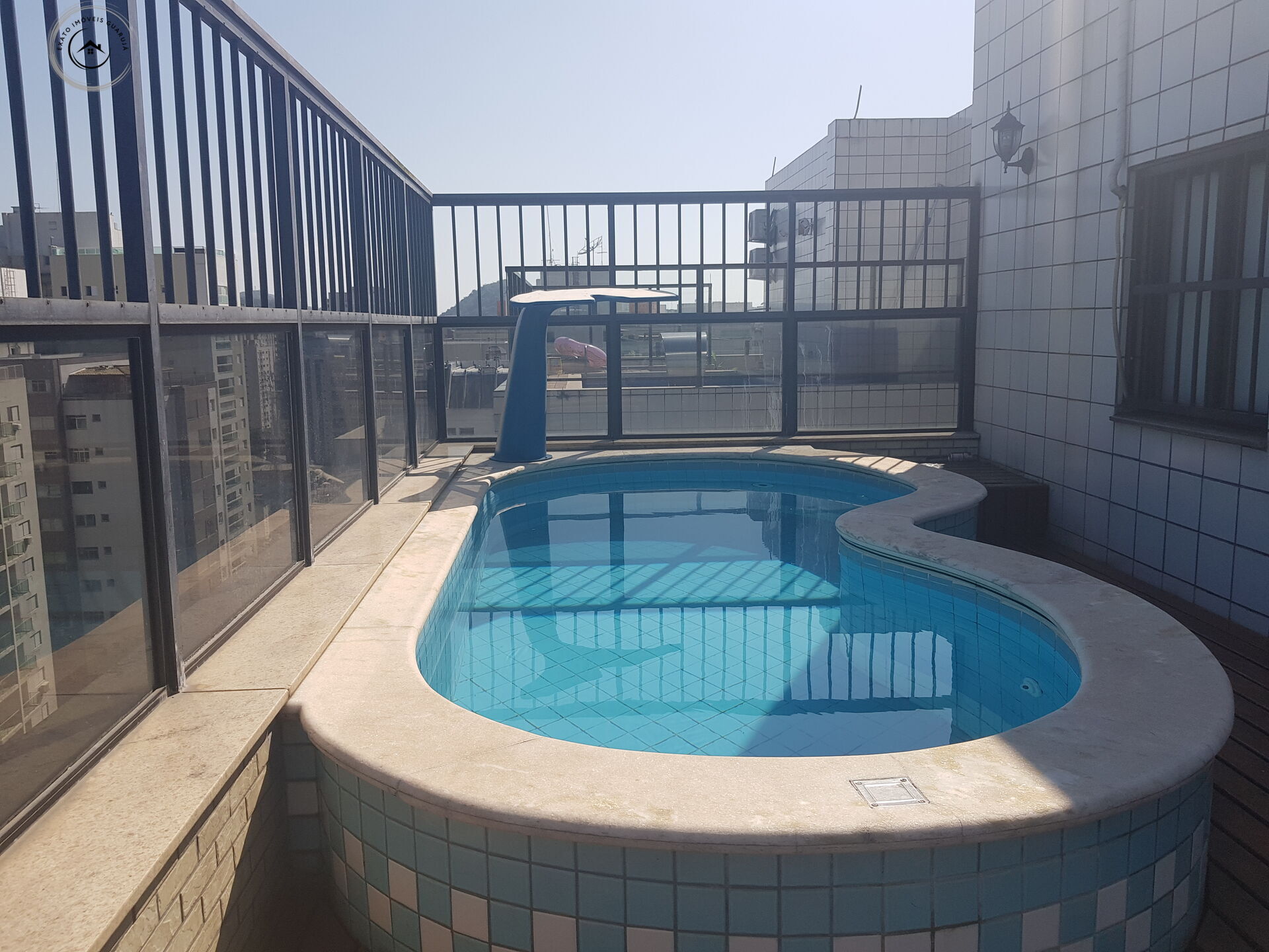 Apartamento cobertura de 04 dormitórios para venda nas pitan