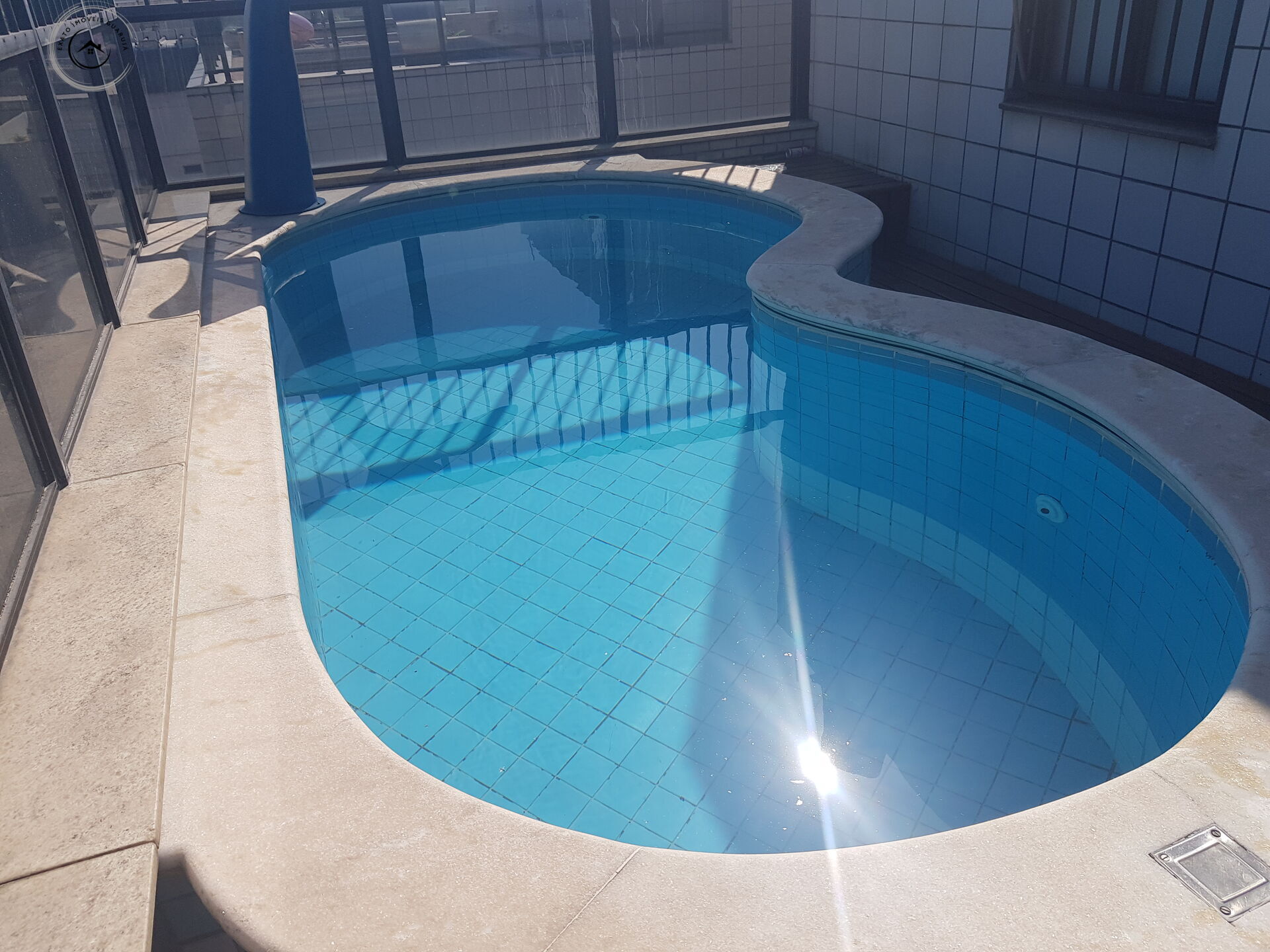 Apartamento cobertura de 04 dormitórios para venda nas pitan