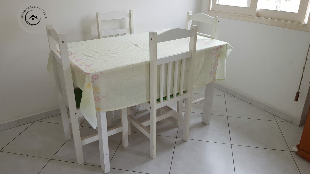 Apartamento padrão de 01 dormitório para locação anual na pr