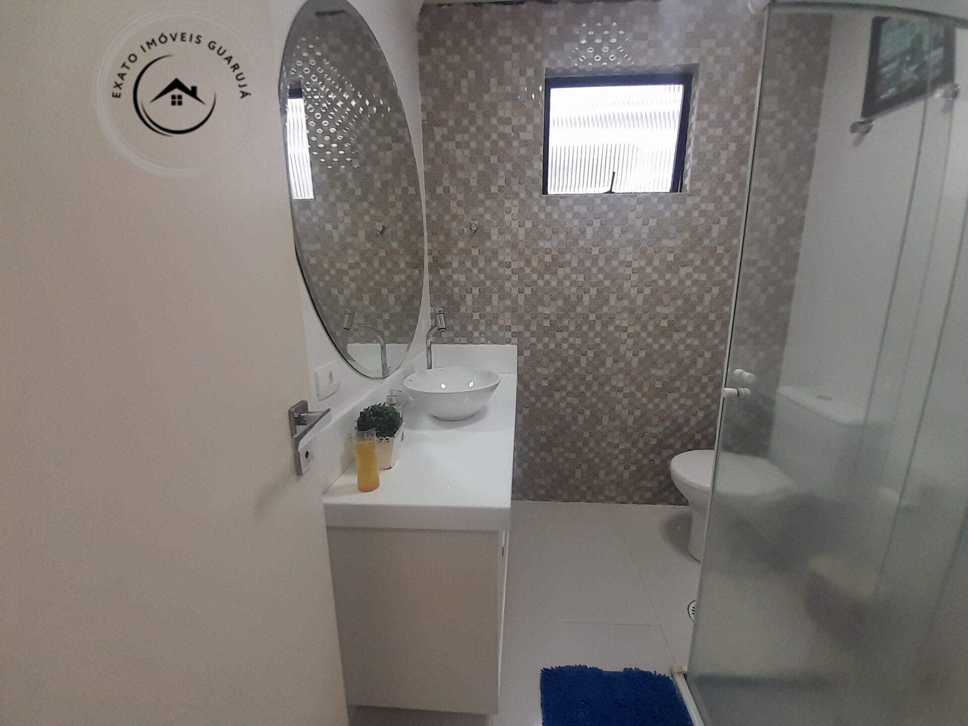 Apartamento padrão de 02 dormitórios para locação anual na p