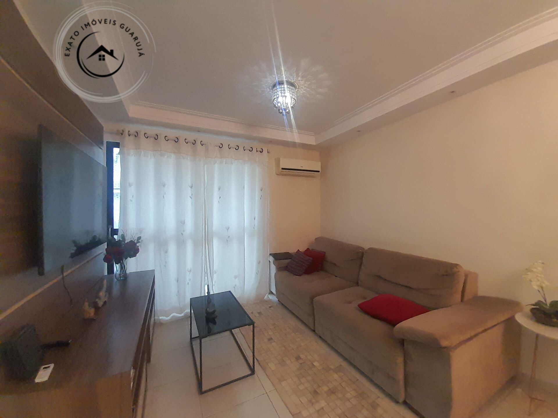 Apartamento padrão de 02 dormitórios para locação anual na p