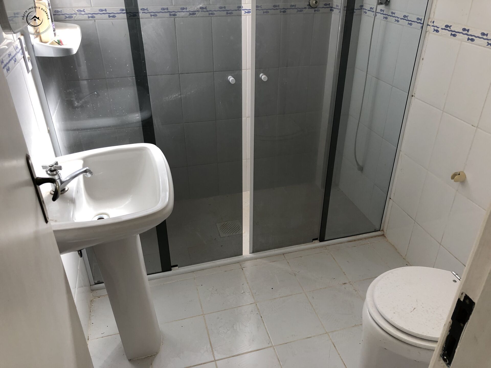 Apartamento padrão de 02 dormitórios para venda nas pitangue