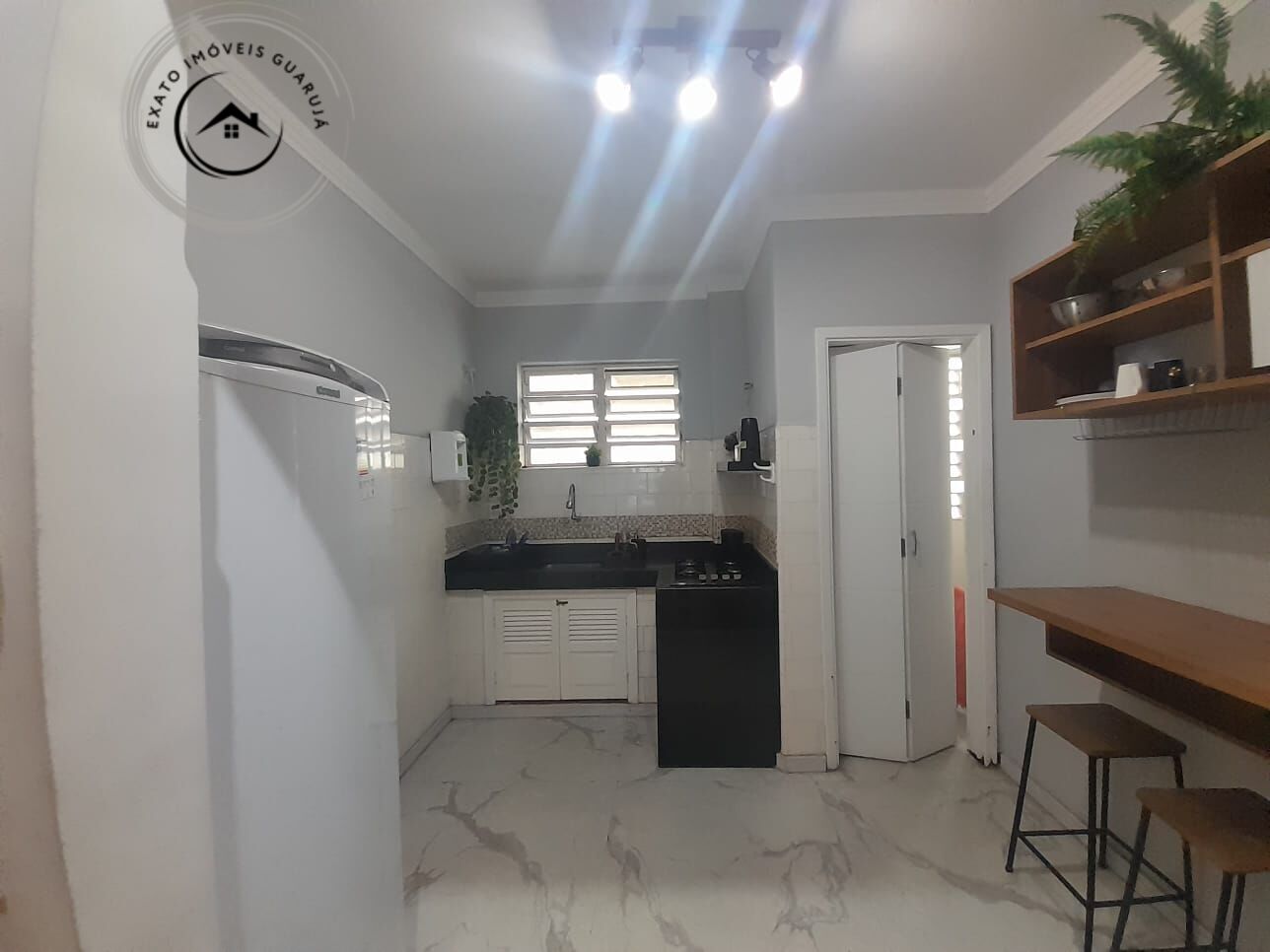 Apartamento padrão de 02 dormitórios para venda na praia da 