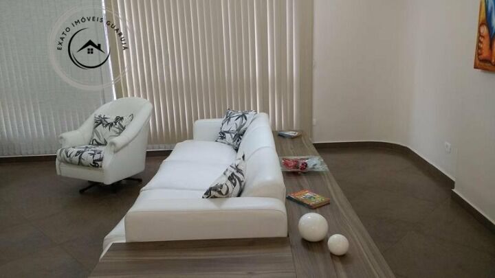 Apartamento padrão de 03 dormitórios para venda nas pitangue