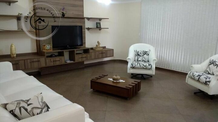 Apartamento padrão de 03 dormitórios para venda nas pitangue