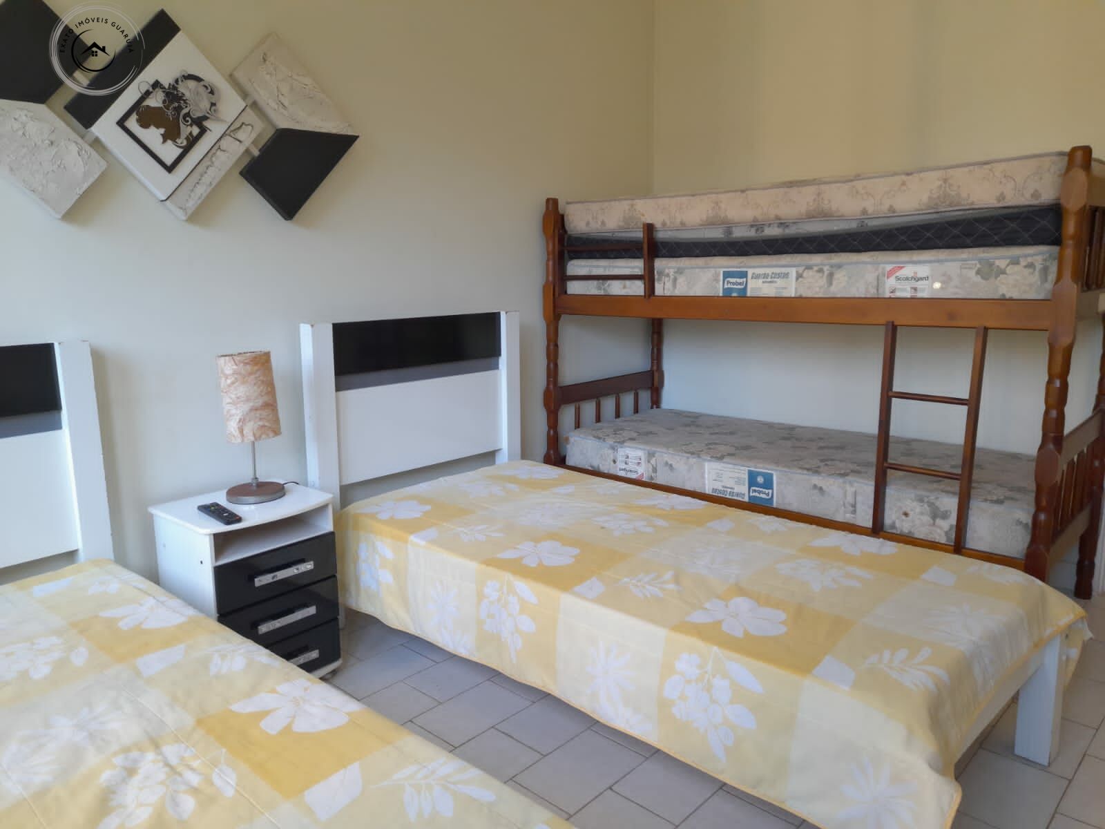 Apartamento padrão de 03 dormitórios para venda nas pitangue
