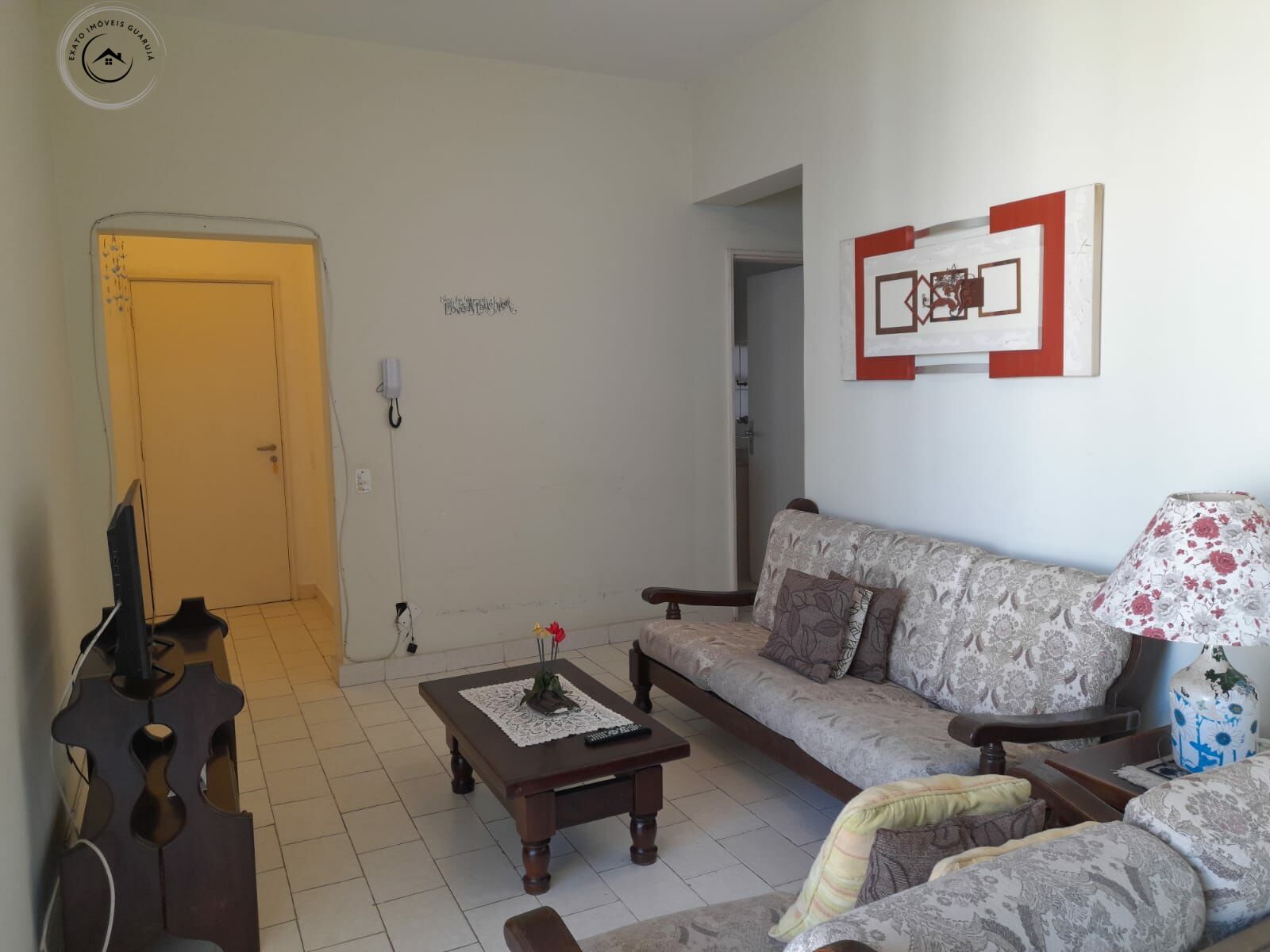 Apartamento padrão de 03 dormitórios para venda nas pitangue
