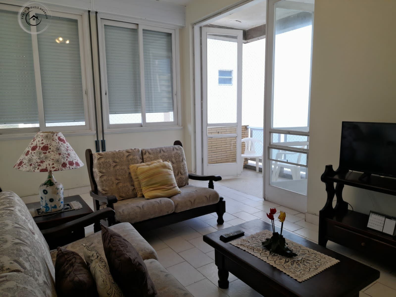 Apartamento padrão de 03 dormitórios para venda nas pitangue