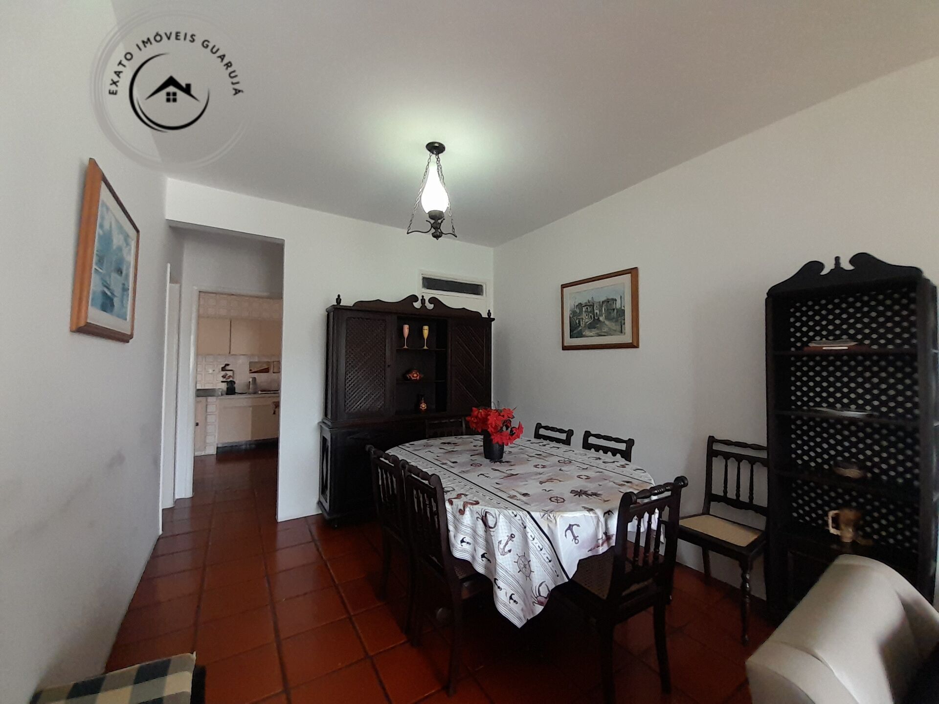 Apartamento padrão de 02 dormitórios para locação anual nas 