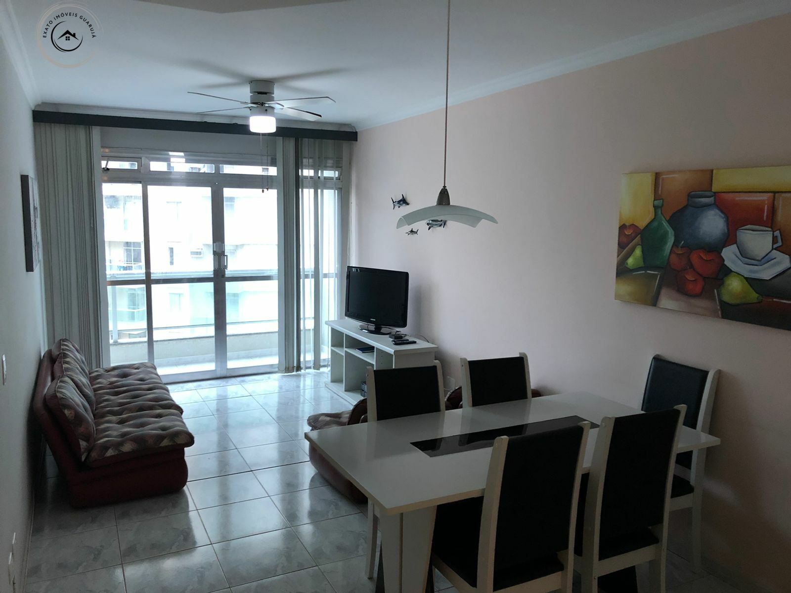 Apartamento padrão de 03 dormitórios para venda nas pitangue