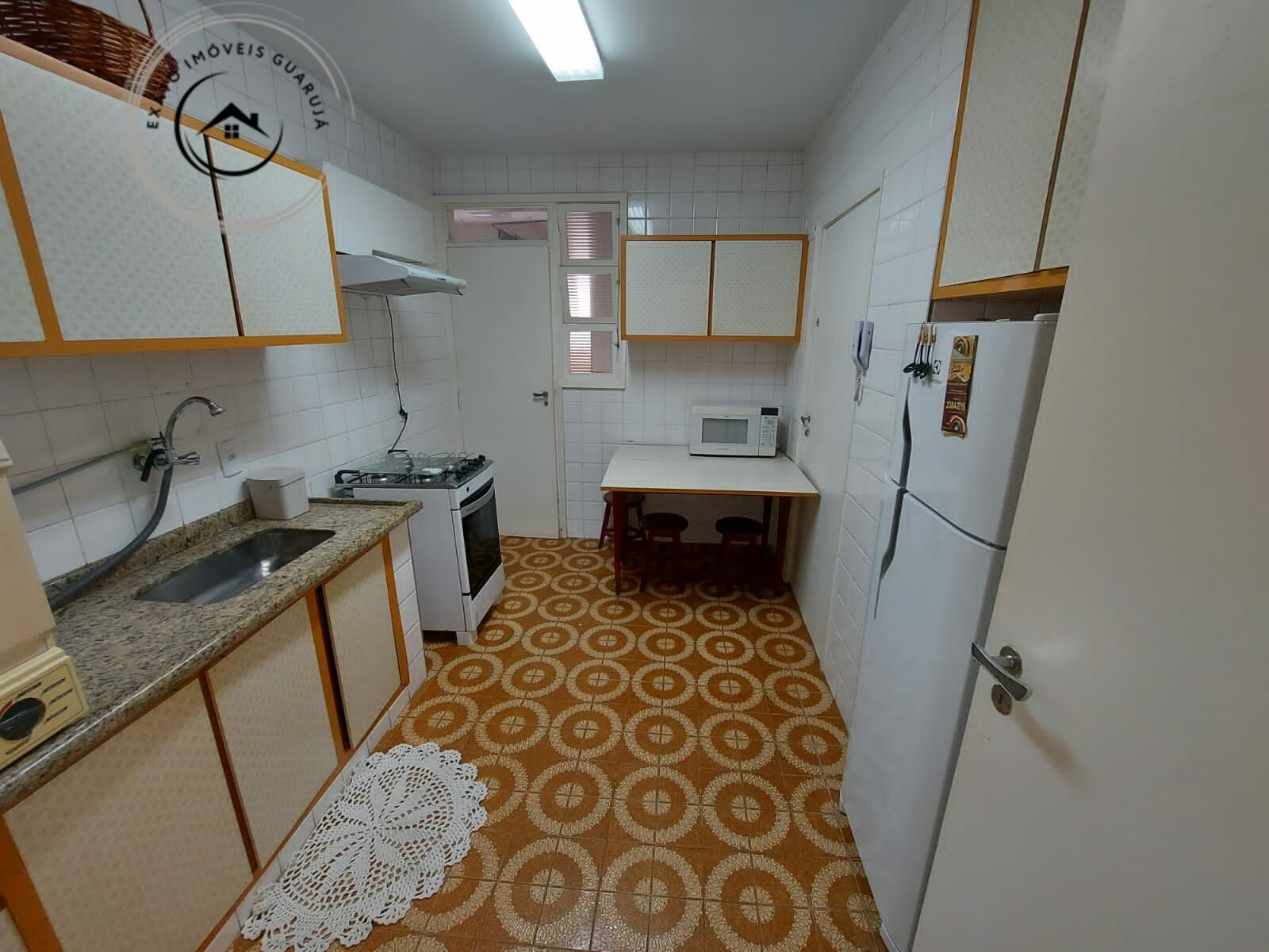 Apartamento padrão de 02 dormitórios para venda nas pitangue
