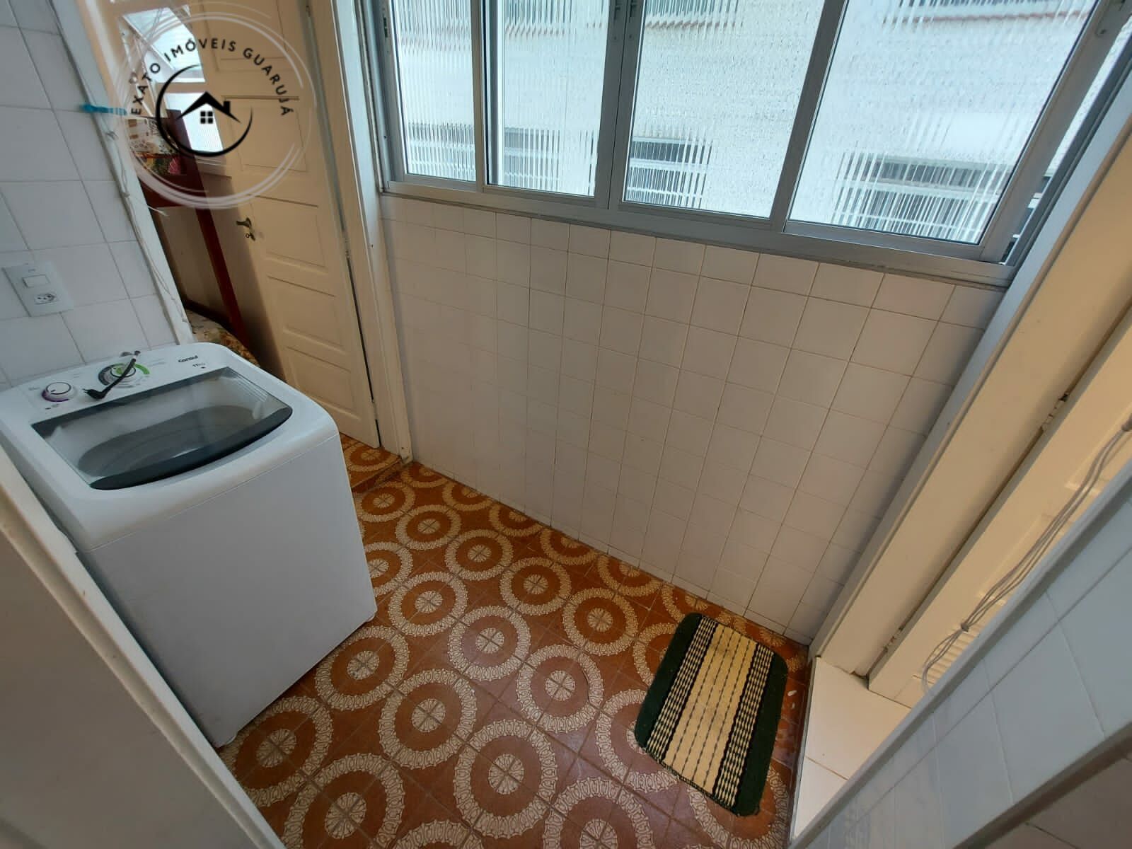Apartamento padrão de 02 dormitórios para venda nas pitangue
