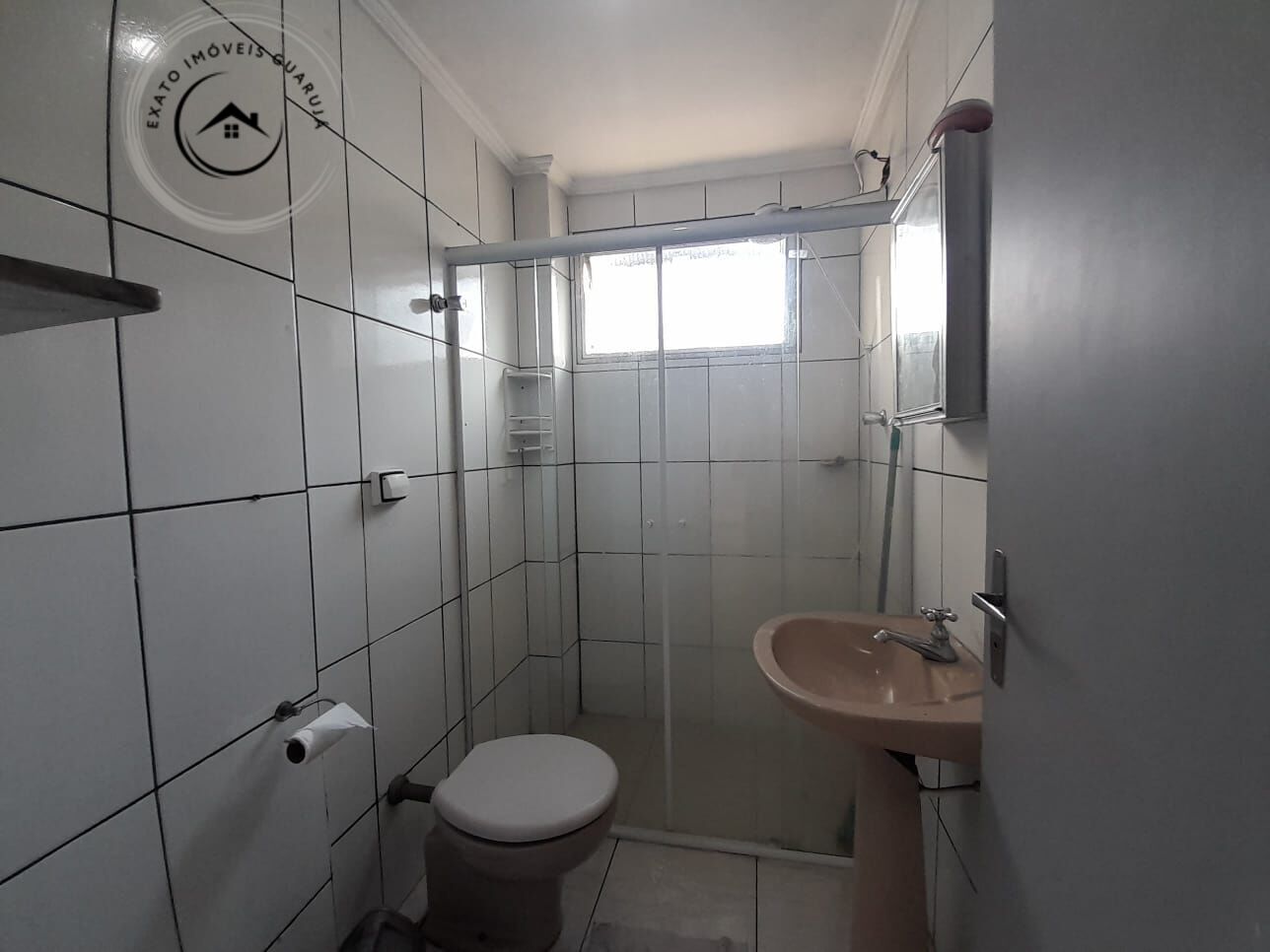 Apartamento padrão de 02 dormitórios para venda na praia da 