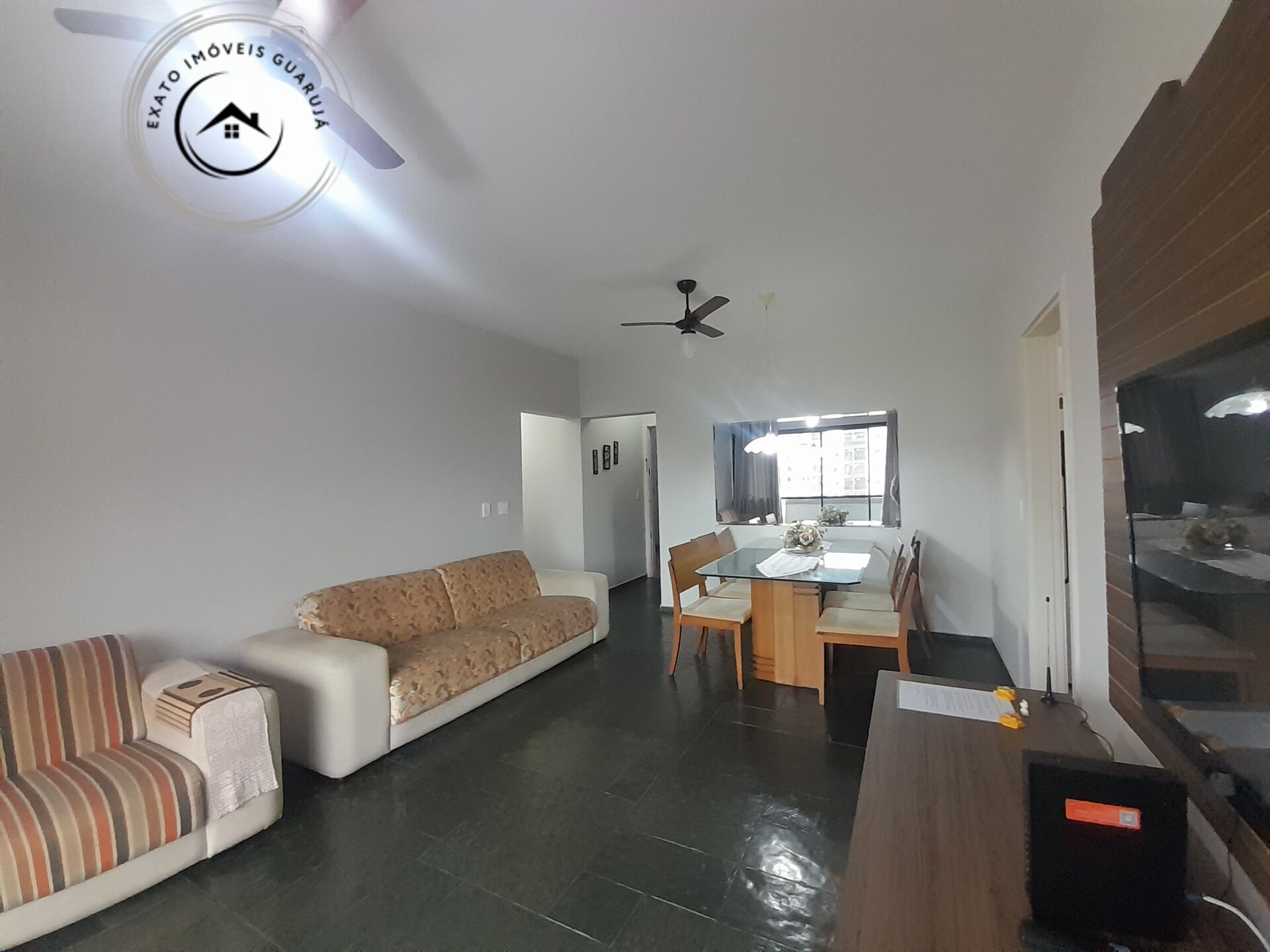 Apartamento padrão de 02 dormitórios para locação de tempora