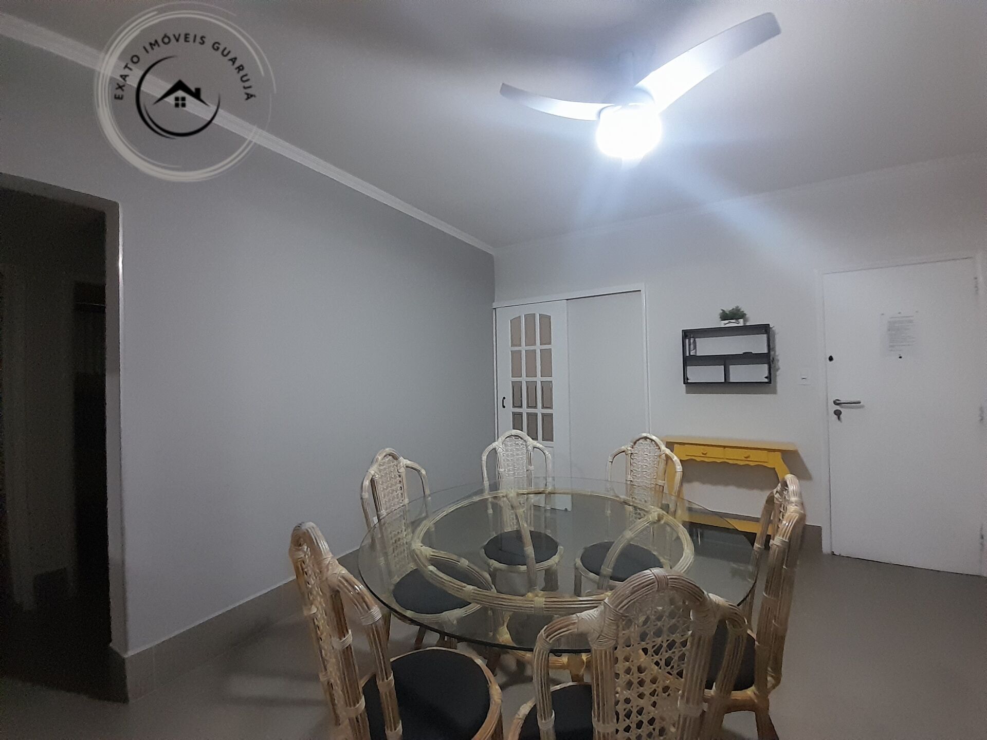 Apartamento padrão de 03 dormitórios para venda na praia da 