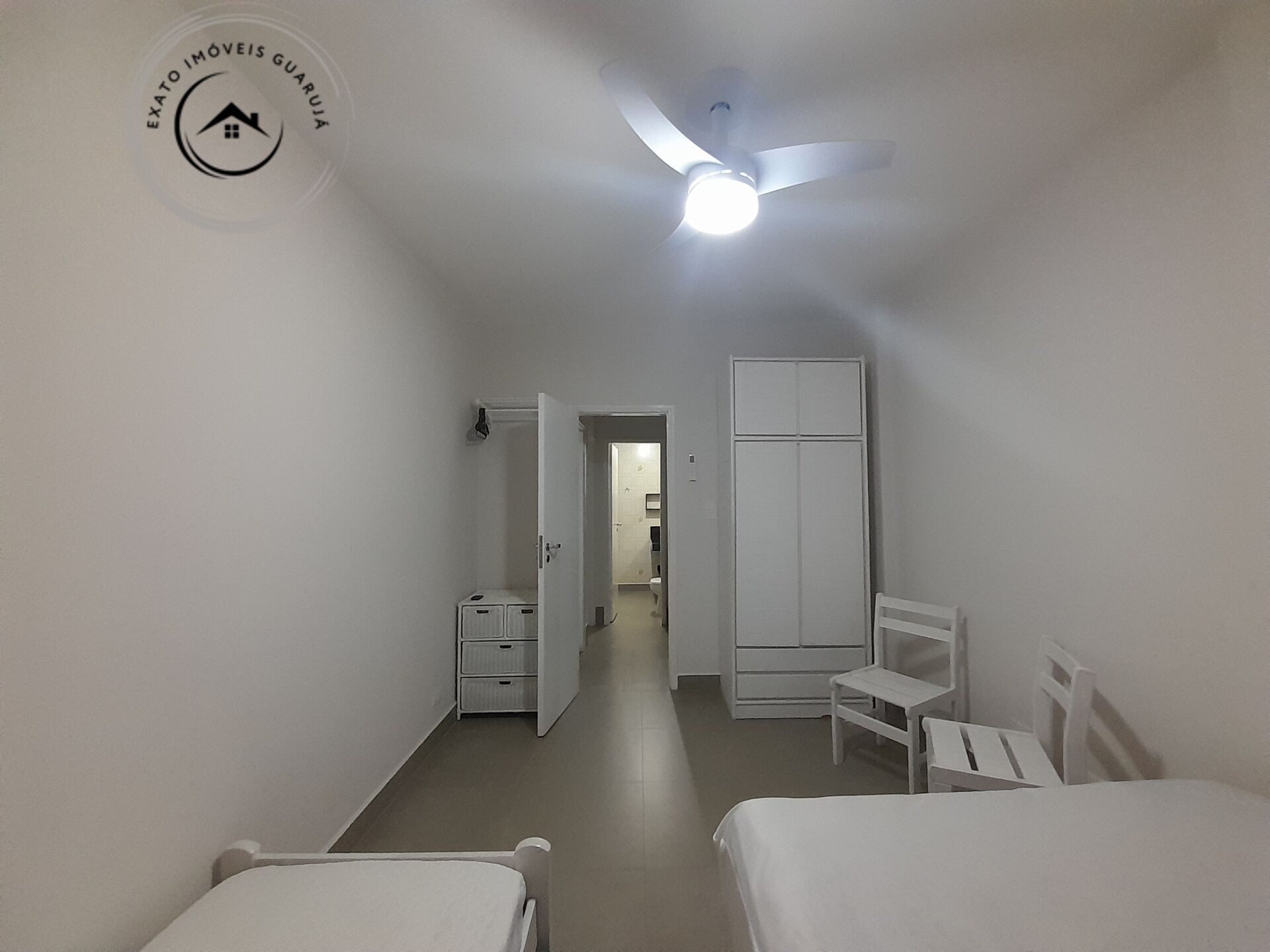 Apartamento padrão de 03 dormitórios para venda na praia da 