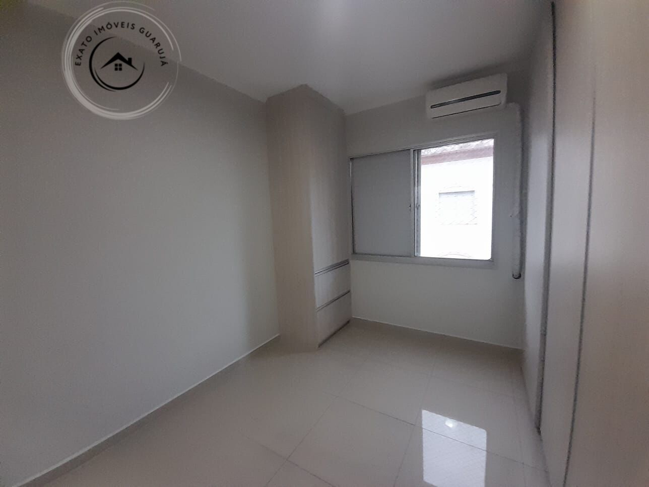 Apartamento padrão de 03 dormitórios para venda na praia da 