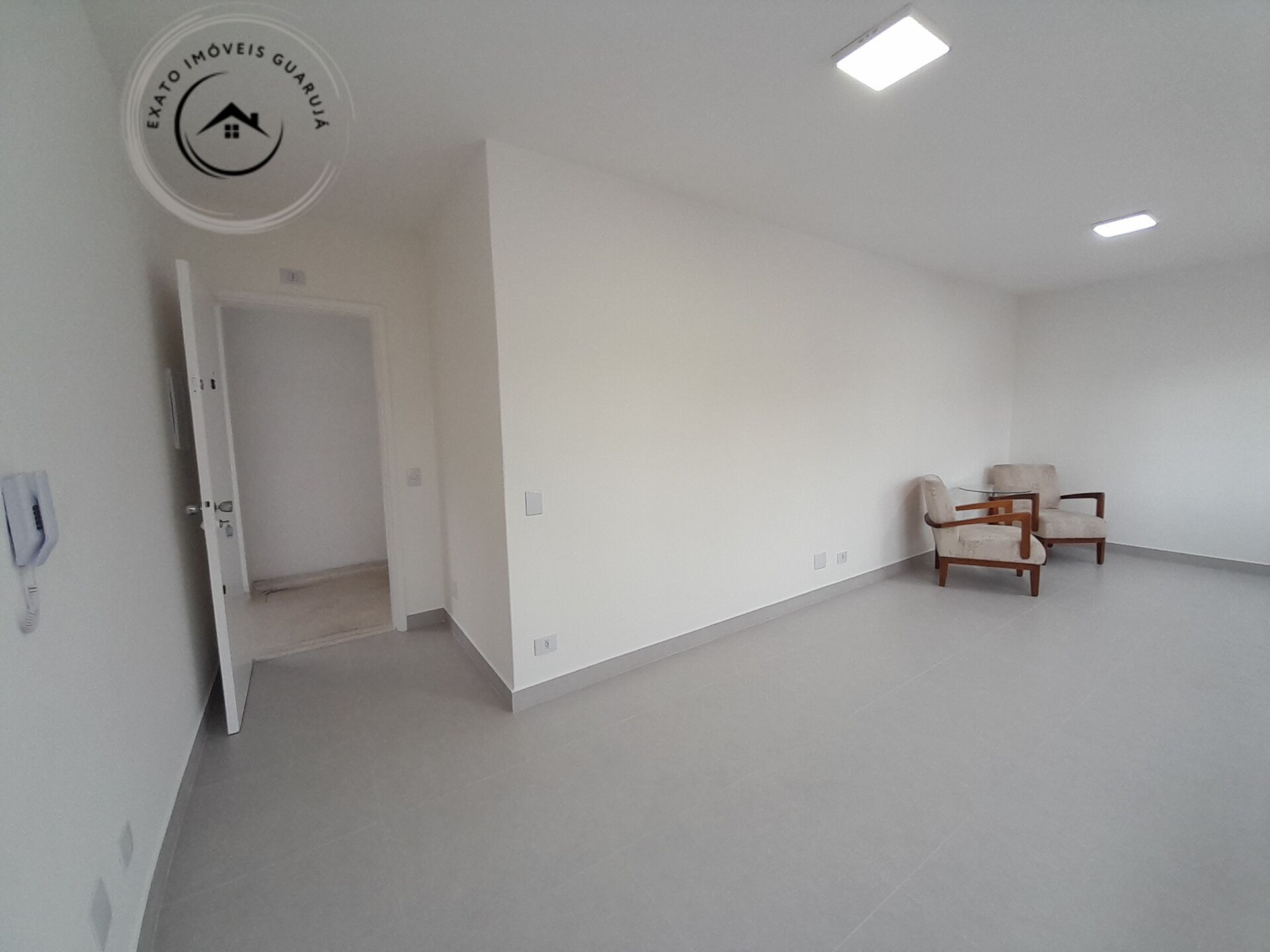 Sala comercial para locação na praia das pitangueiras guaruj - foto 3