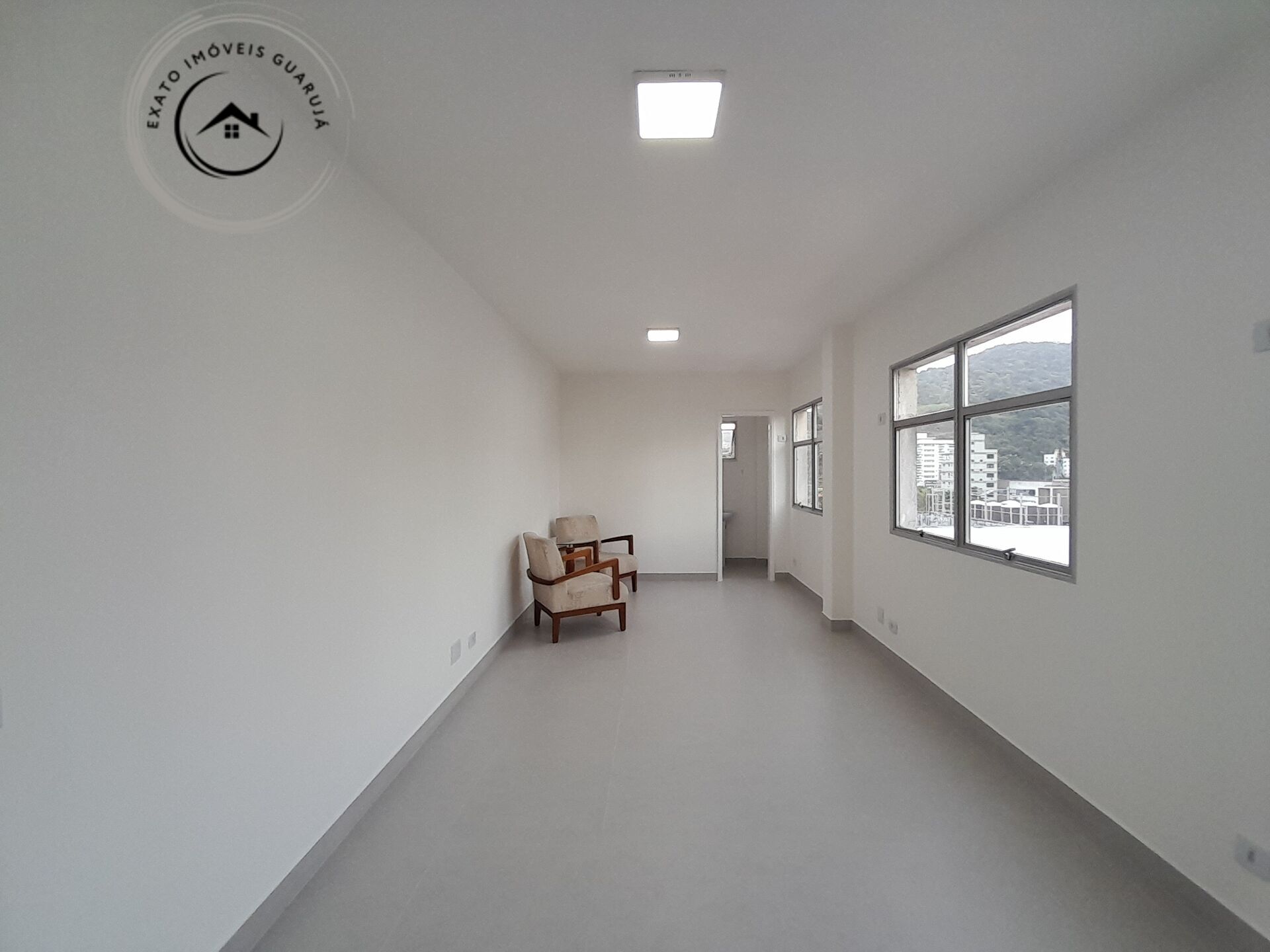 Sala comercial para locação na praia das pitangueiras guaruj - foto 4