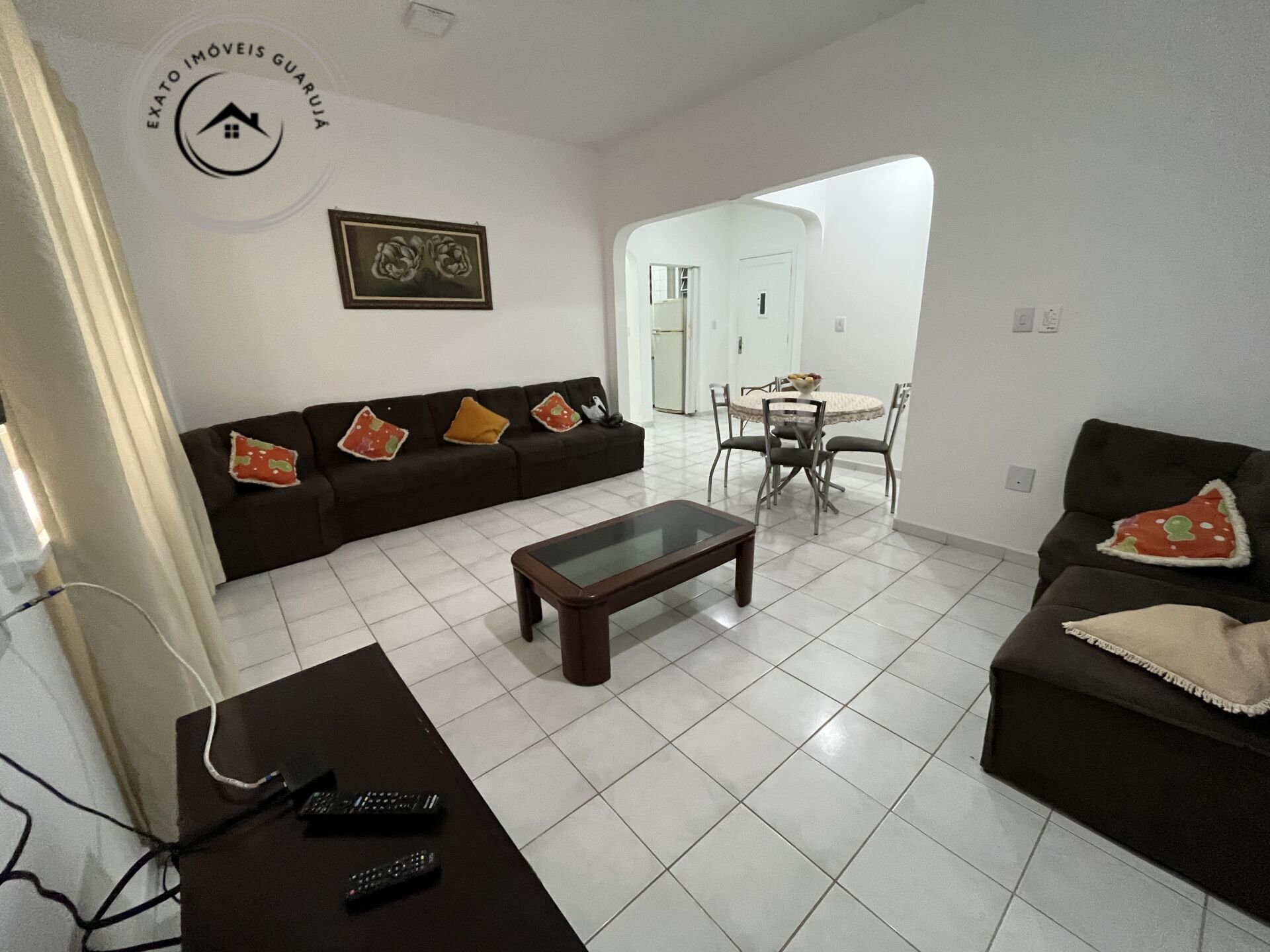 Apartamento padrão de 02 dormitórios para venda nas pitangue