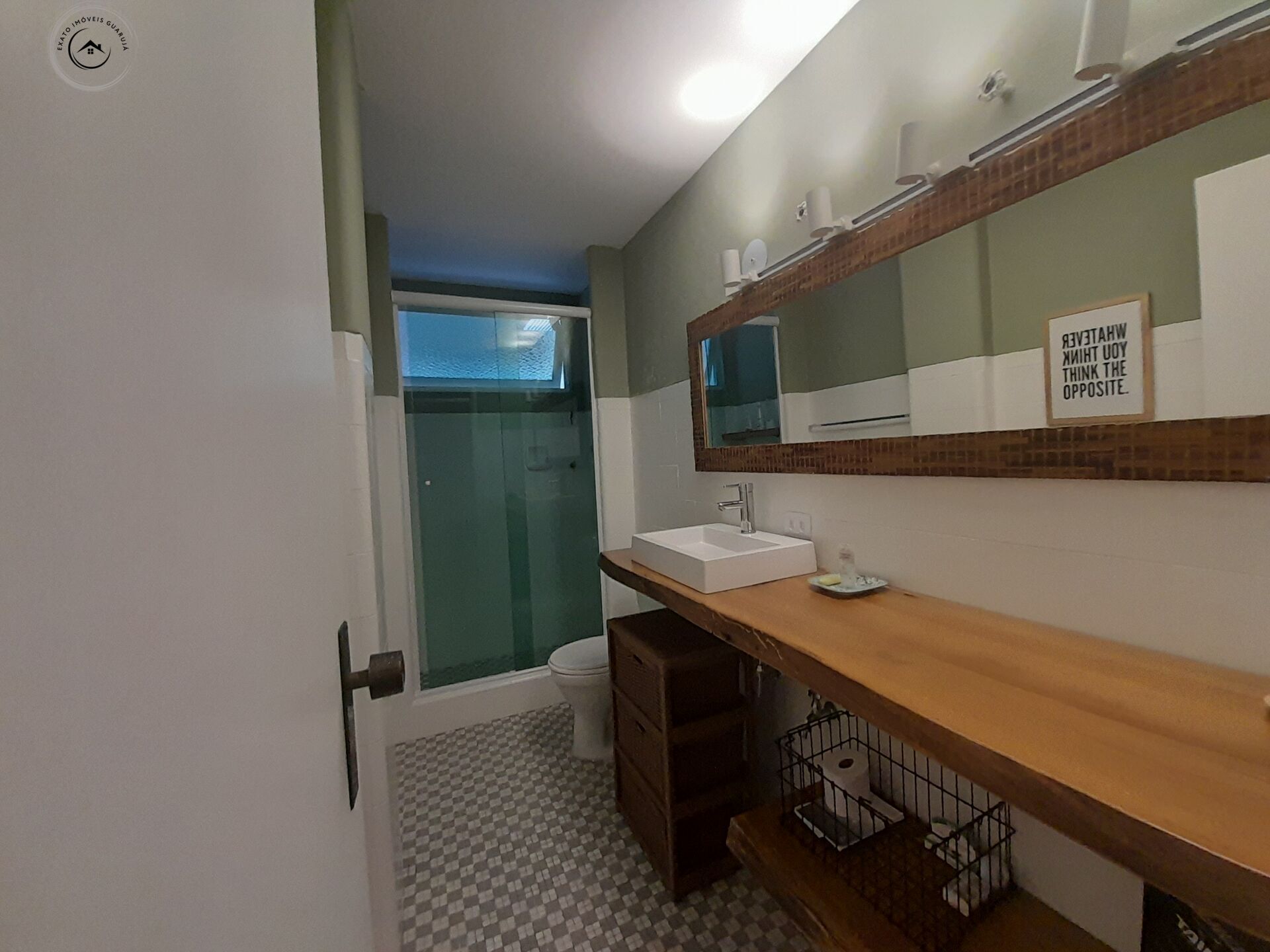 Apartamento padrão de 03 dormitórios para venda nas pitangue