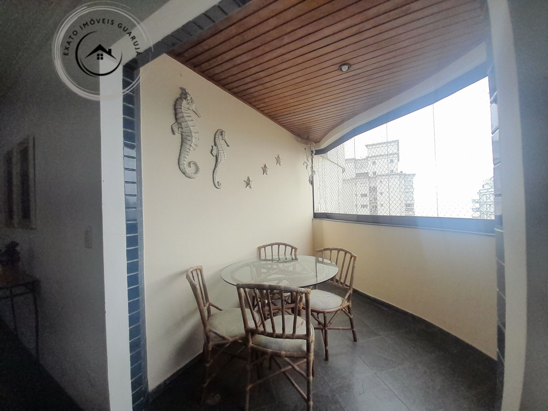 Apartamento padrão de 02 dormitórios para venda na praia das