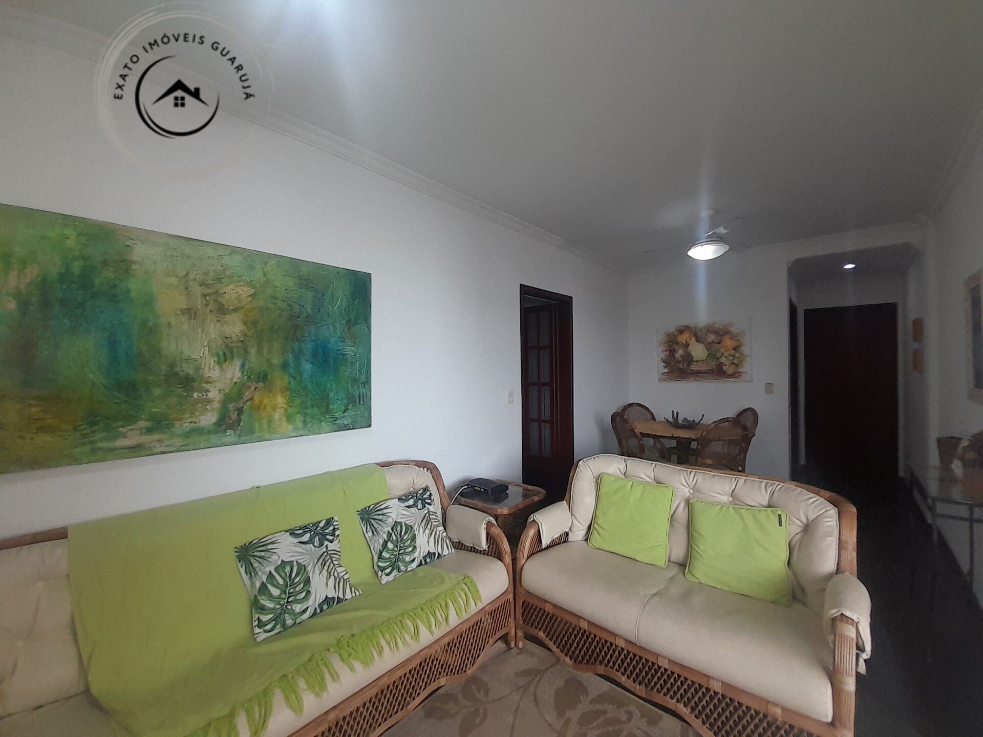 Apartamento padrão de 02 dormitórios para venda na praia das