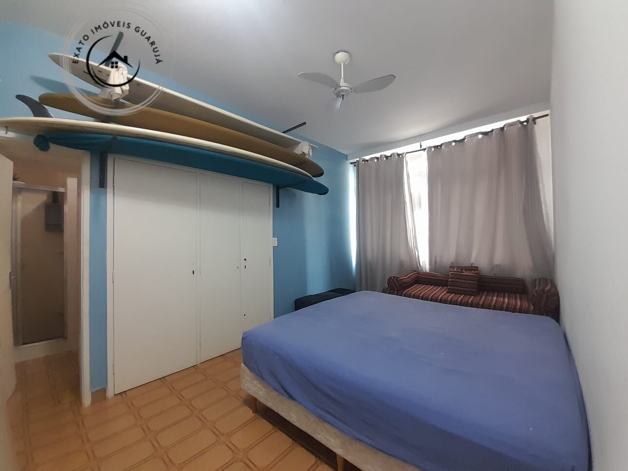 Apartamento padrão de 01 dormitório para locação anual nas p