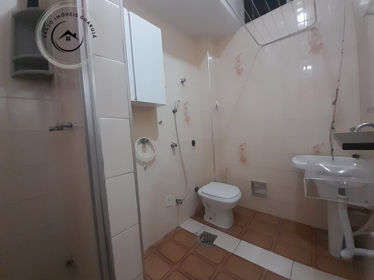 Apartamento padrão de 01 dormitório para locação anual nas p