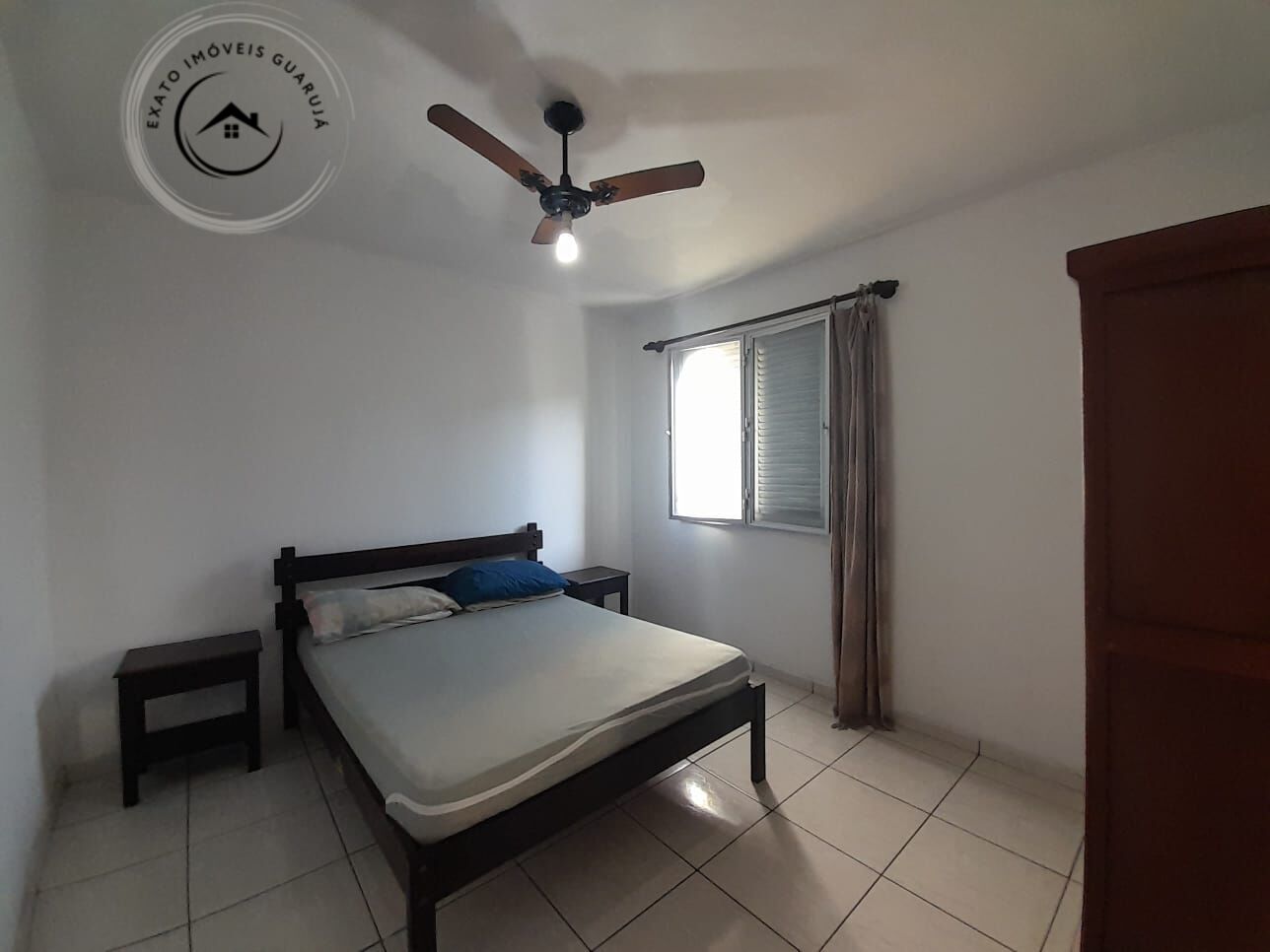 Apartamento padrão de 02 dormitórios para locação anual na p