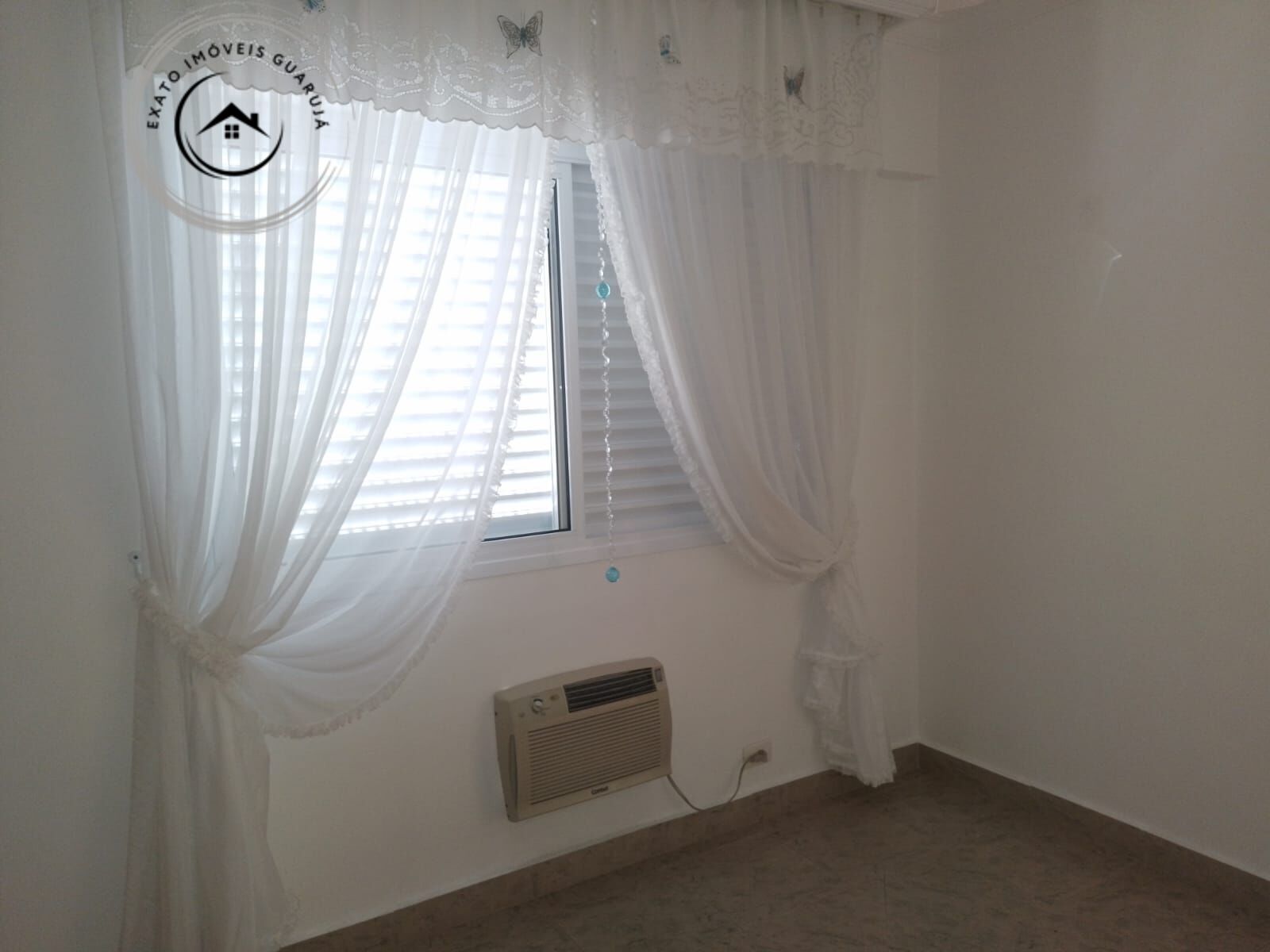 Apartamento padrão de 03 dormitórios para venda nas pitangue