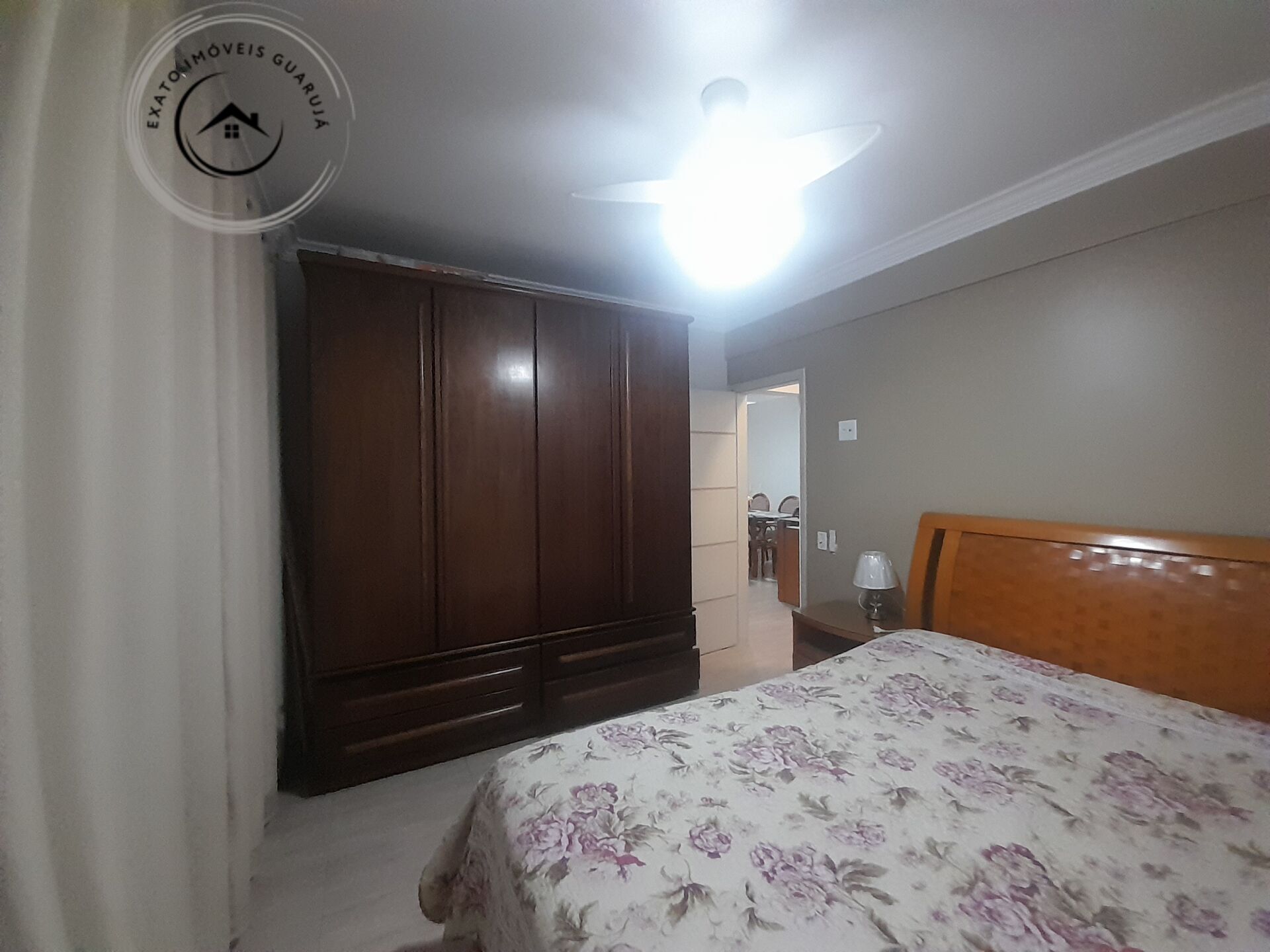 Apartamento padrão de 02 dormitórios para venda nas pitangue