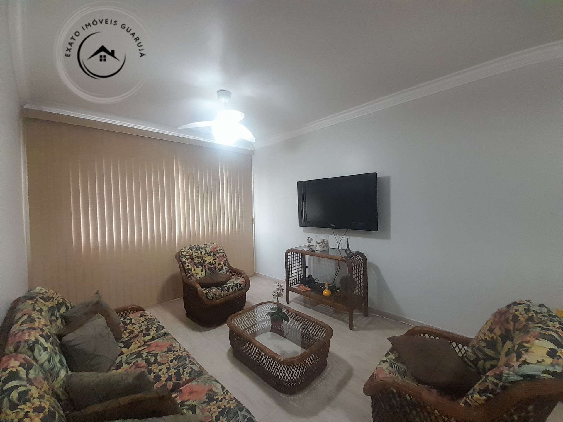 Apartamento padrão de 02 dormitórios para venda nas pitangue