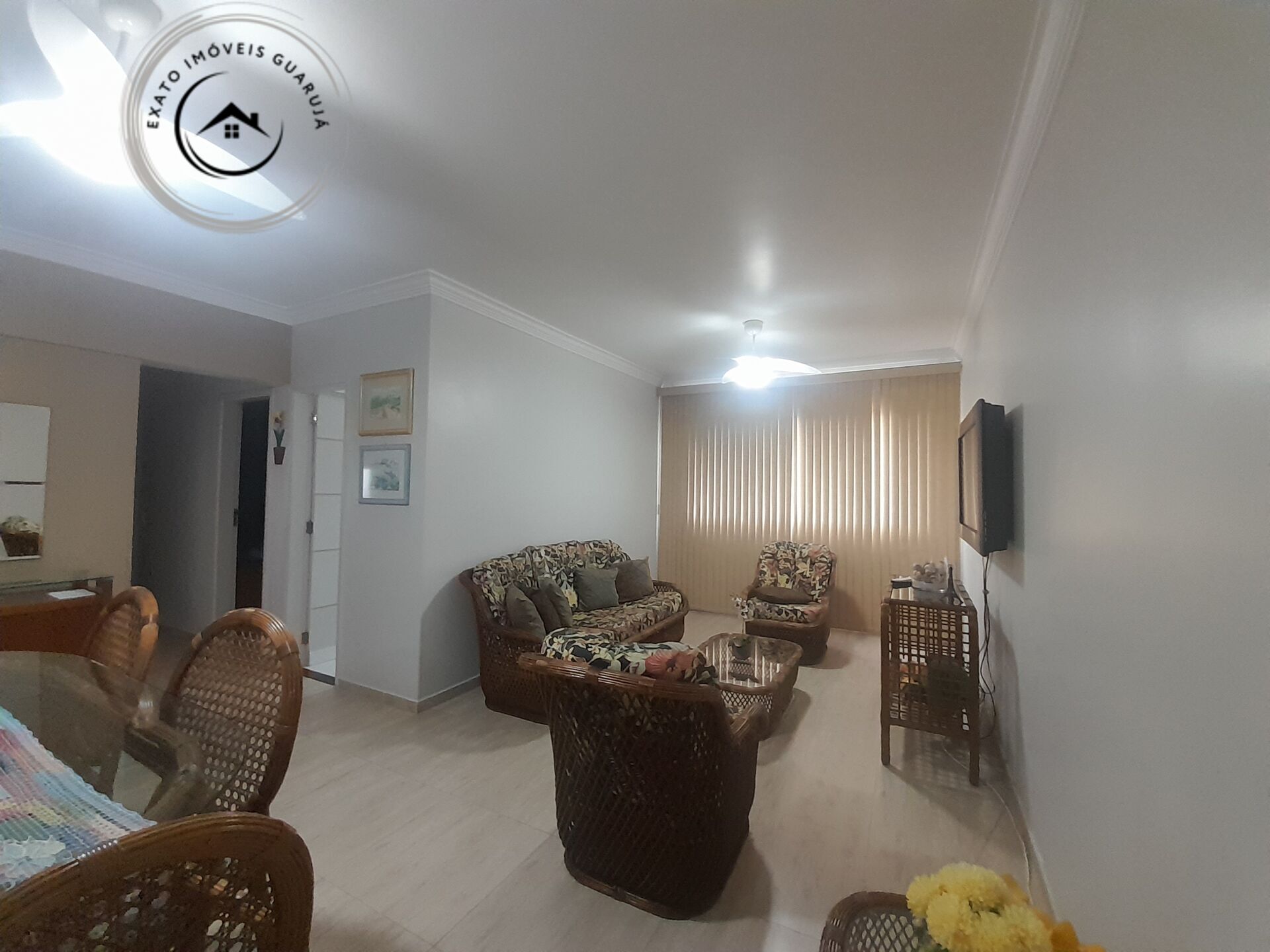 Apartamento padrão de 02 dormitórios para venda nas pitangue