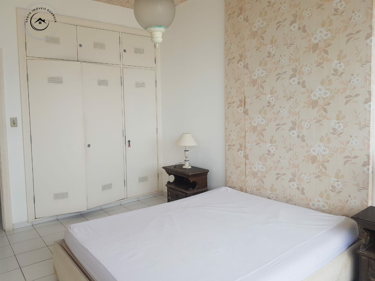 Apartamento alto padrão de 04 dormitórios para locação anual