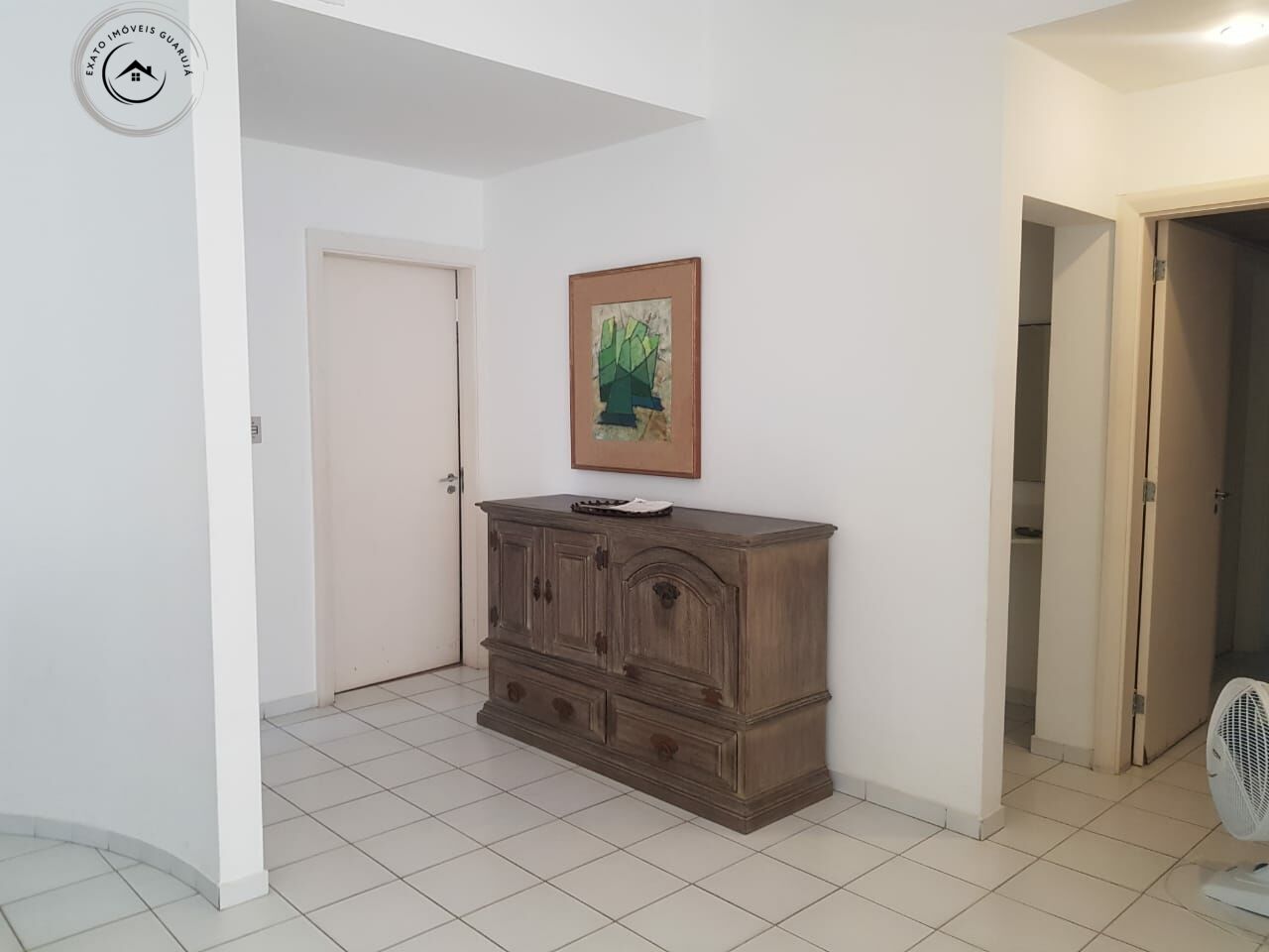 Apartamento alto padrão de 04 dormitórios para locação anual