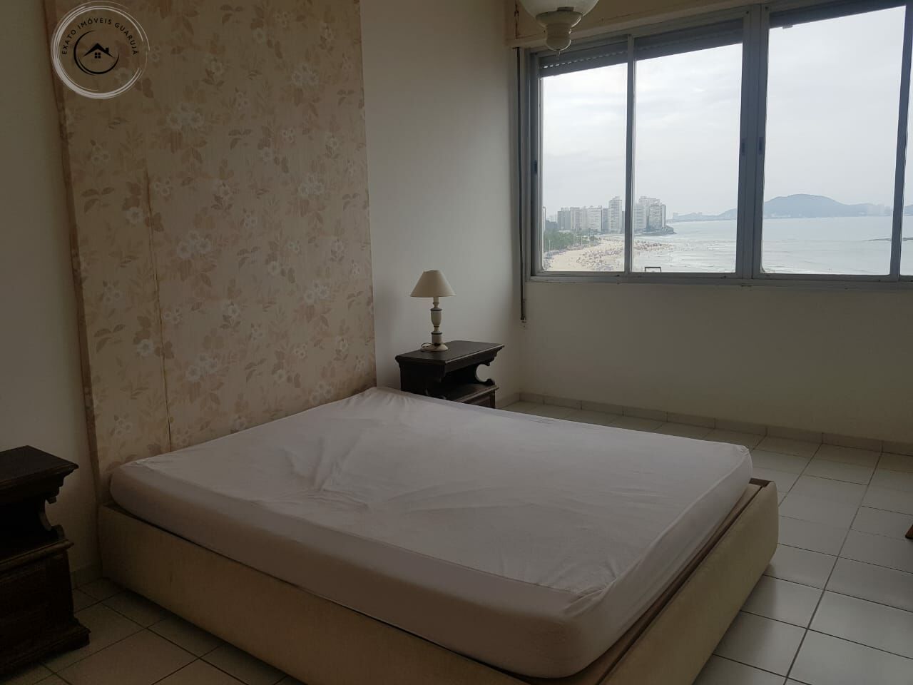 Apartamento alto padrão de 04 dormitórios para locação anual
