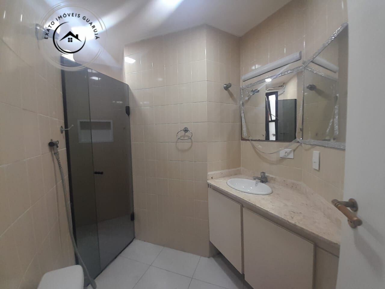 Apartamento padrão de 02 dormitórios para venda na praia da 