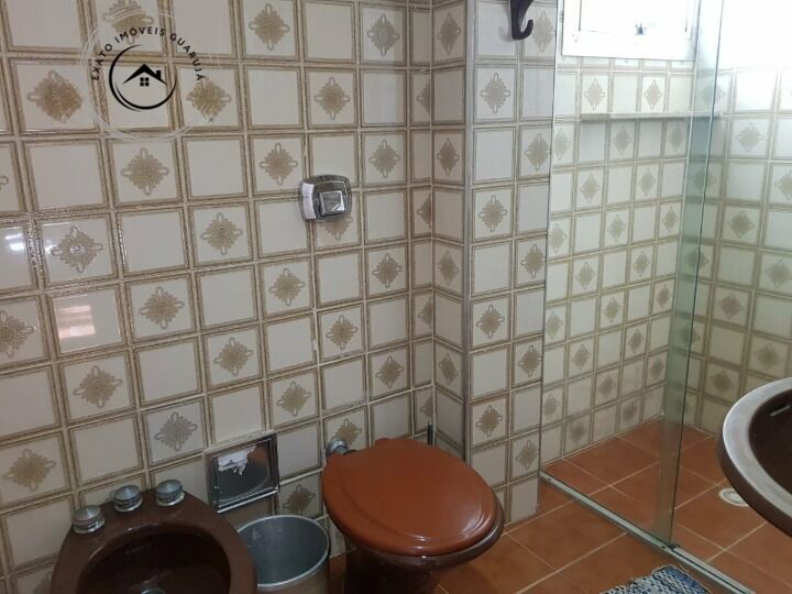 Apartamento padrão de 03 dormitórios para locação anual nas 