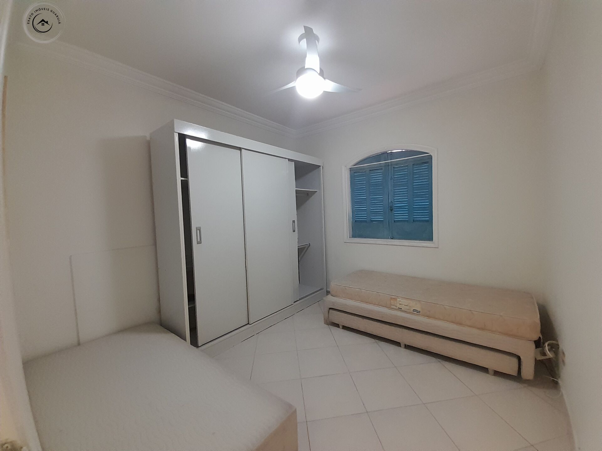 Apartamento padrão de 02 dormitórios para venda nas pitangue
